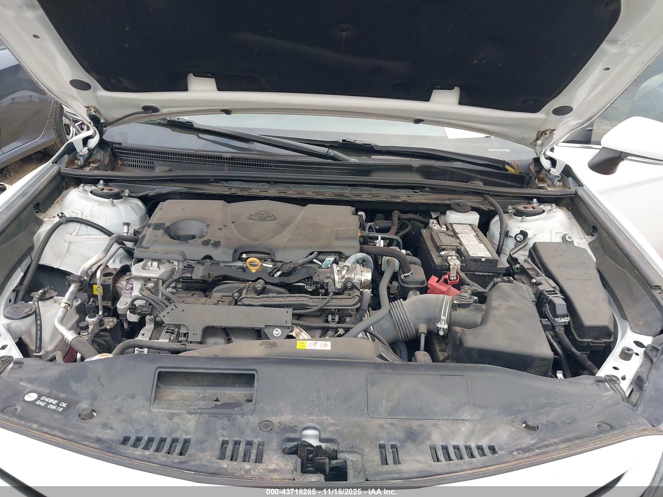 TOYOTA CAMRY image 10