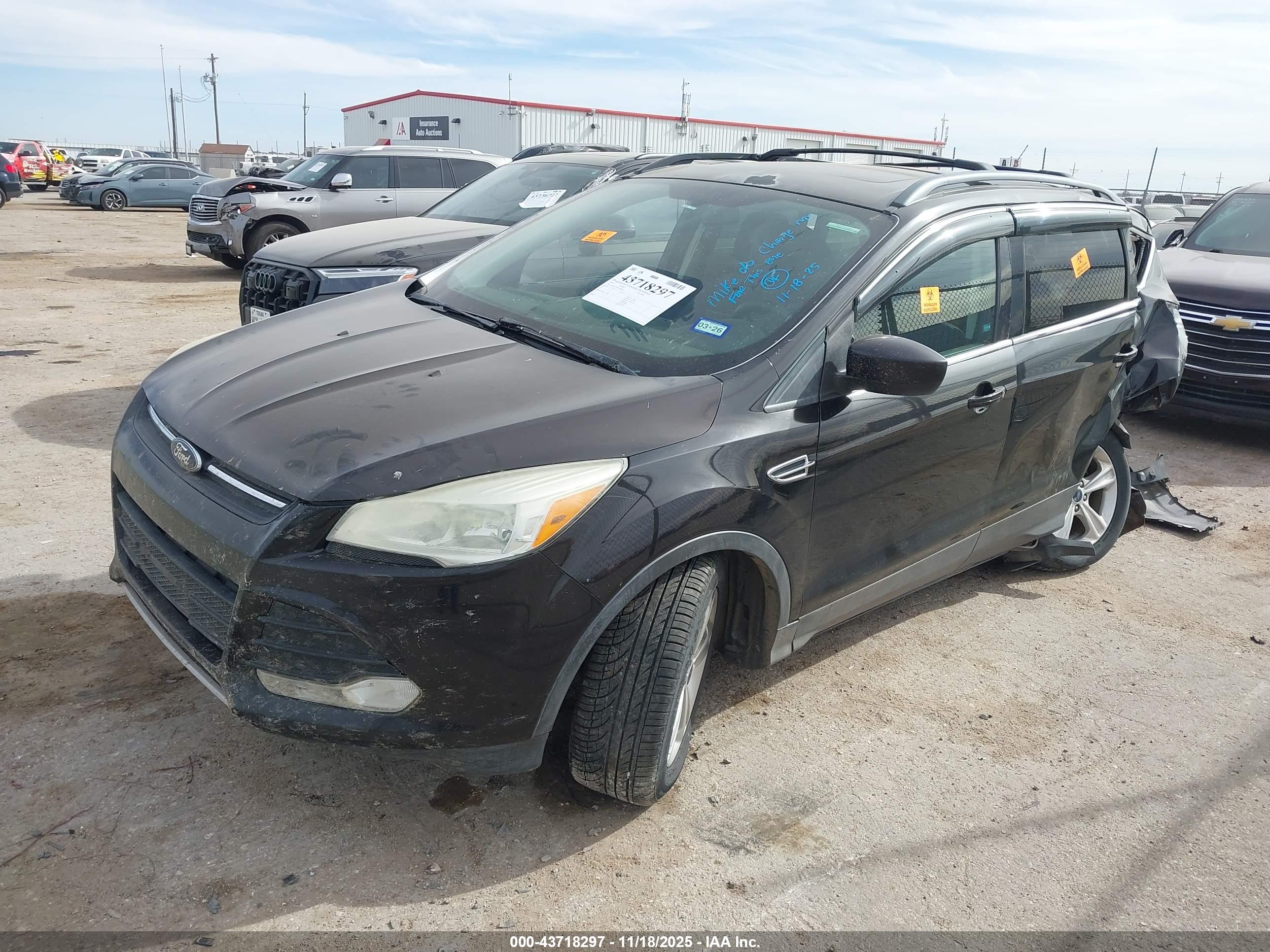 FORD ESCAPE image 2