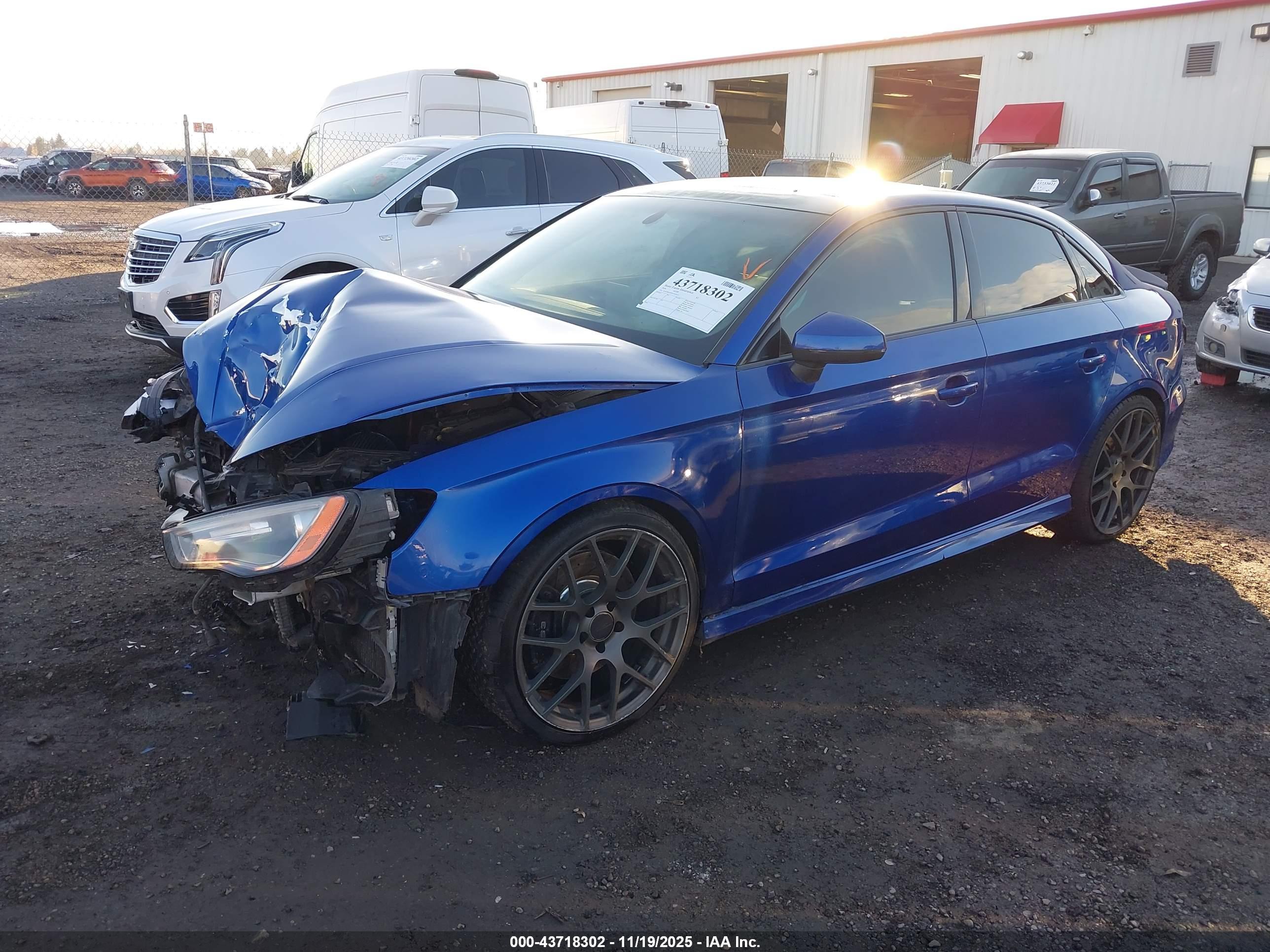 AUDI S3 image 2