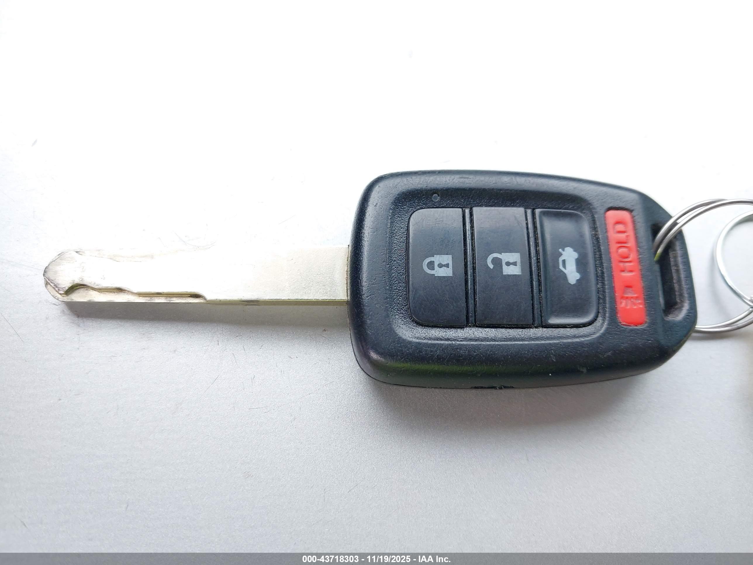 HONDA CIVIC image 11