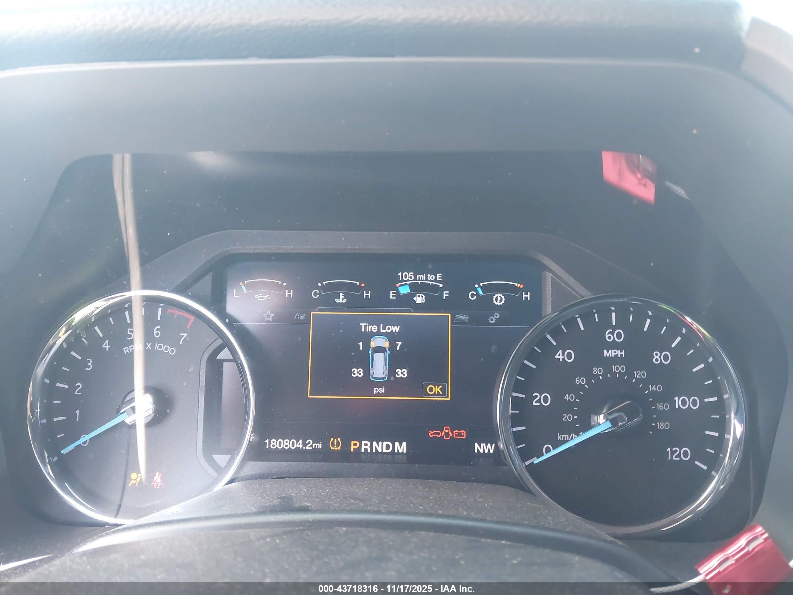FORD EXPEDITION image 7
