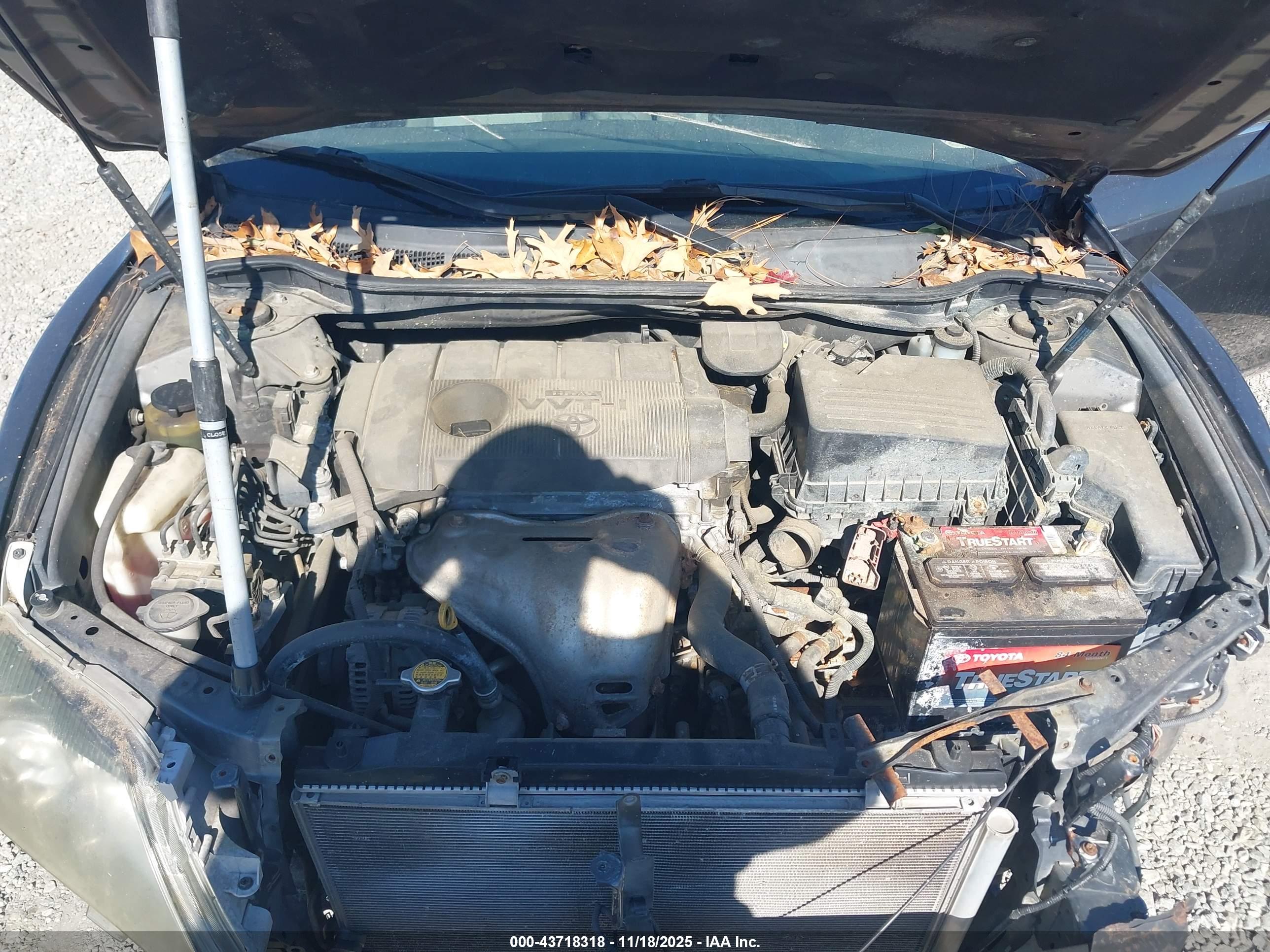 TOYOTA CAMRY image 10