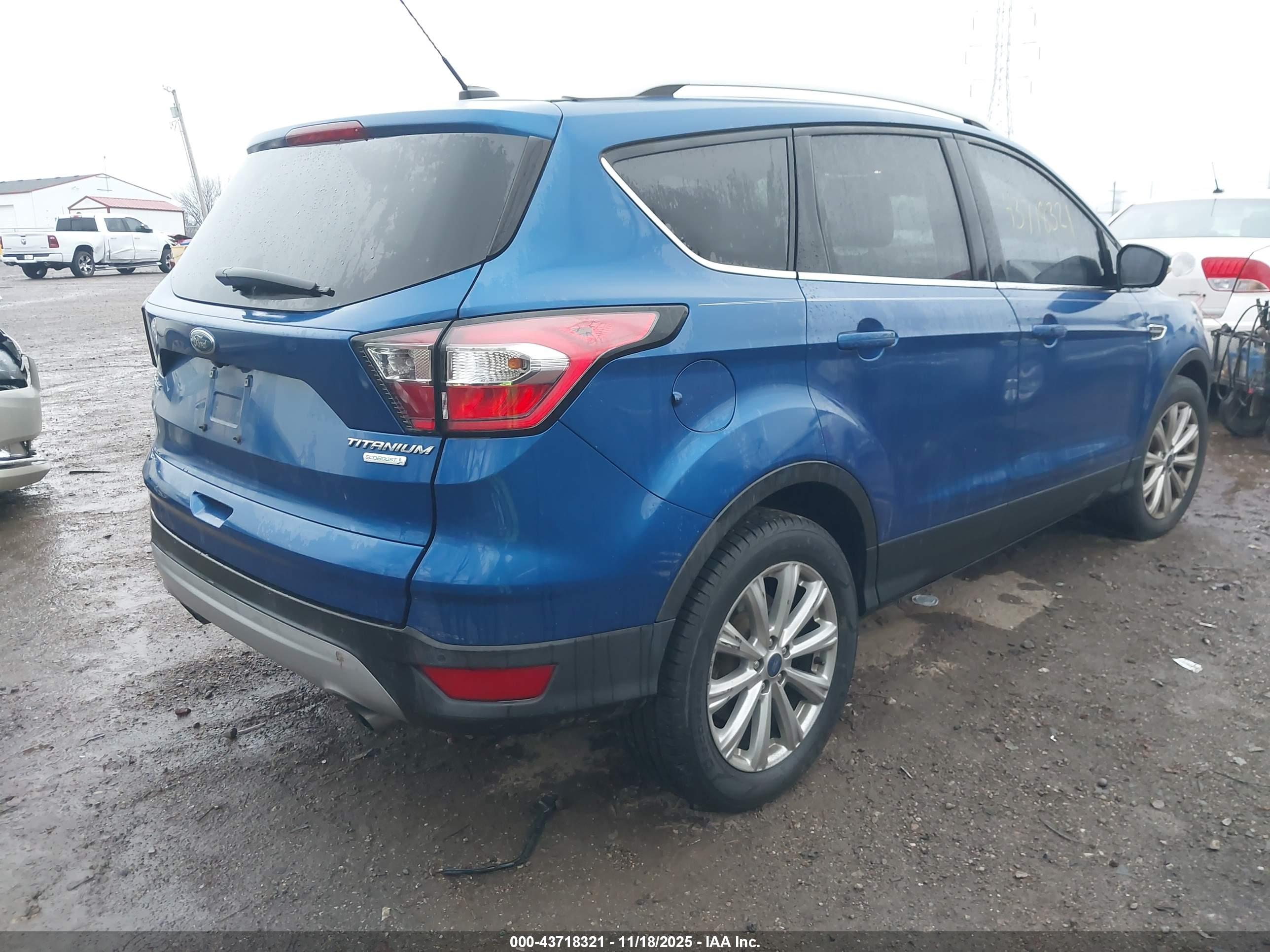 FORD ESCAPE image 4