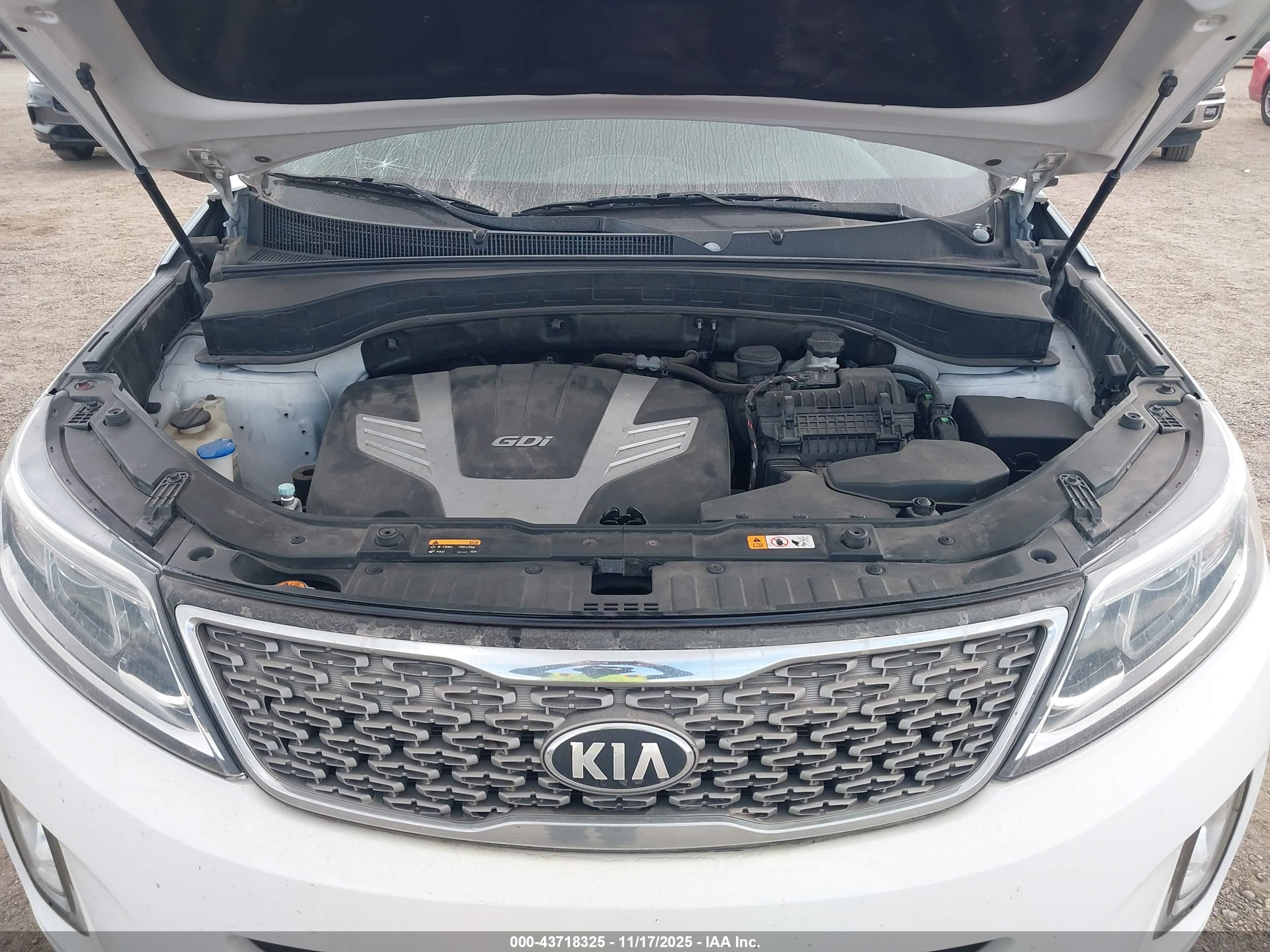 KIA SORENTO image 10