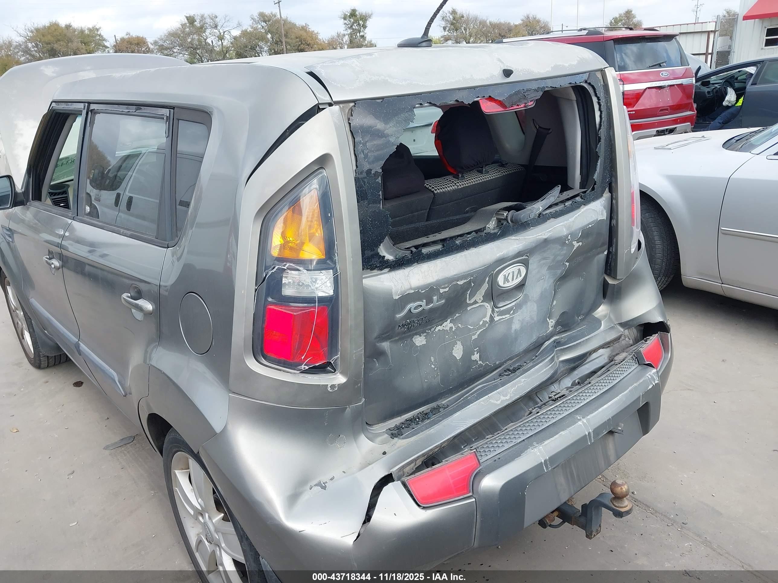 KIA SOUL image 6