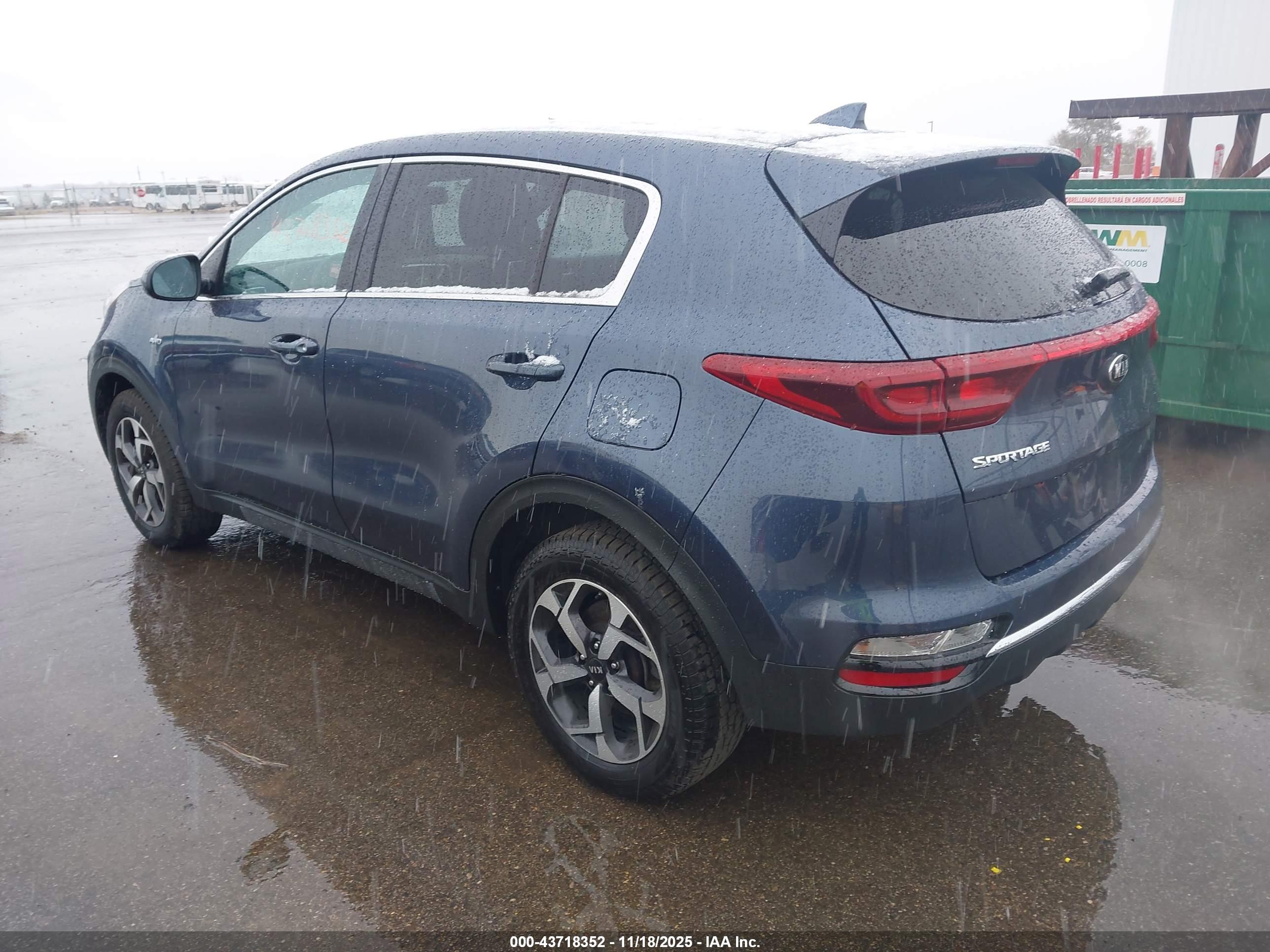 KIA SPORTAGE image 3