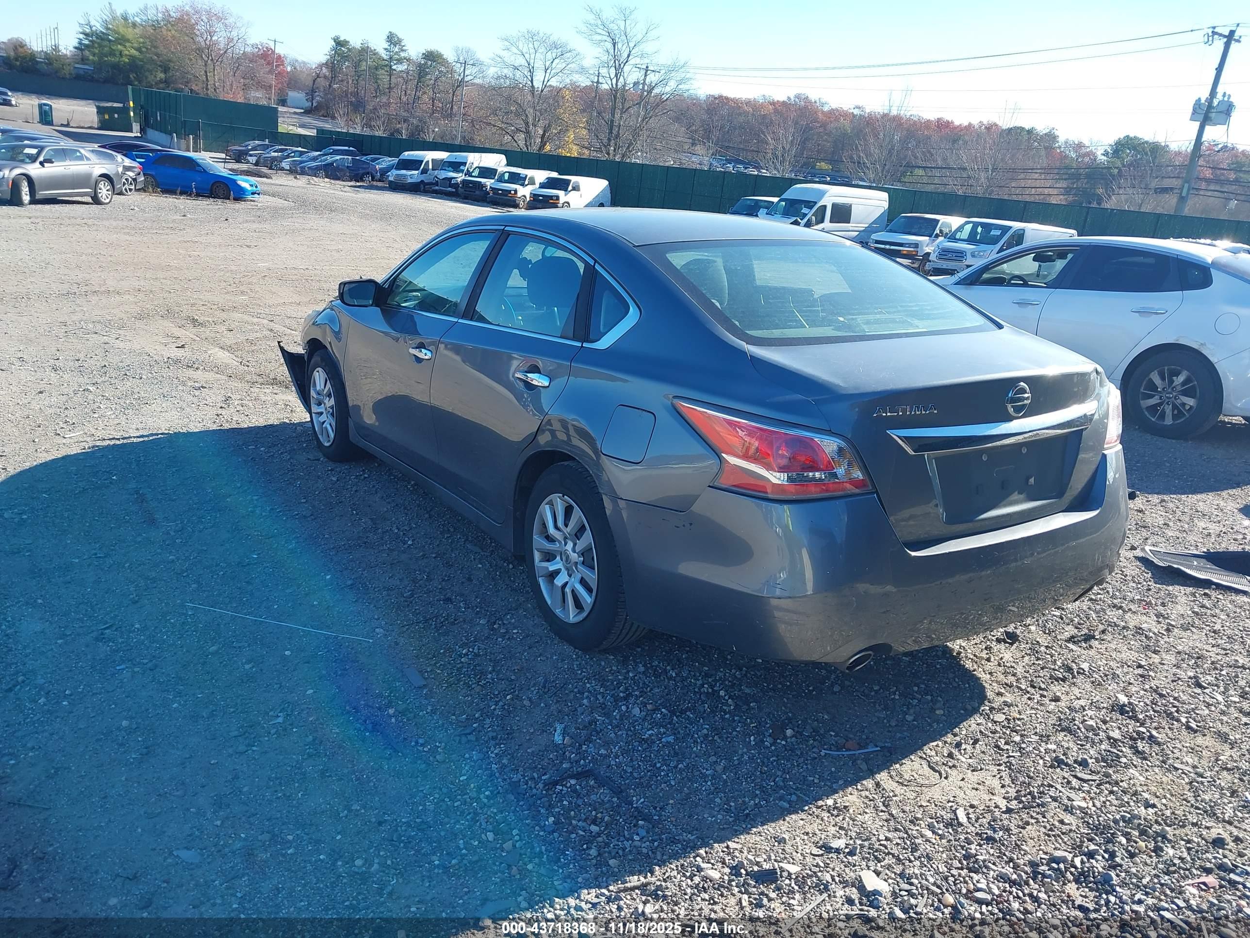 NISSAN ALTIMA image 3