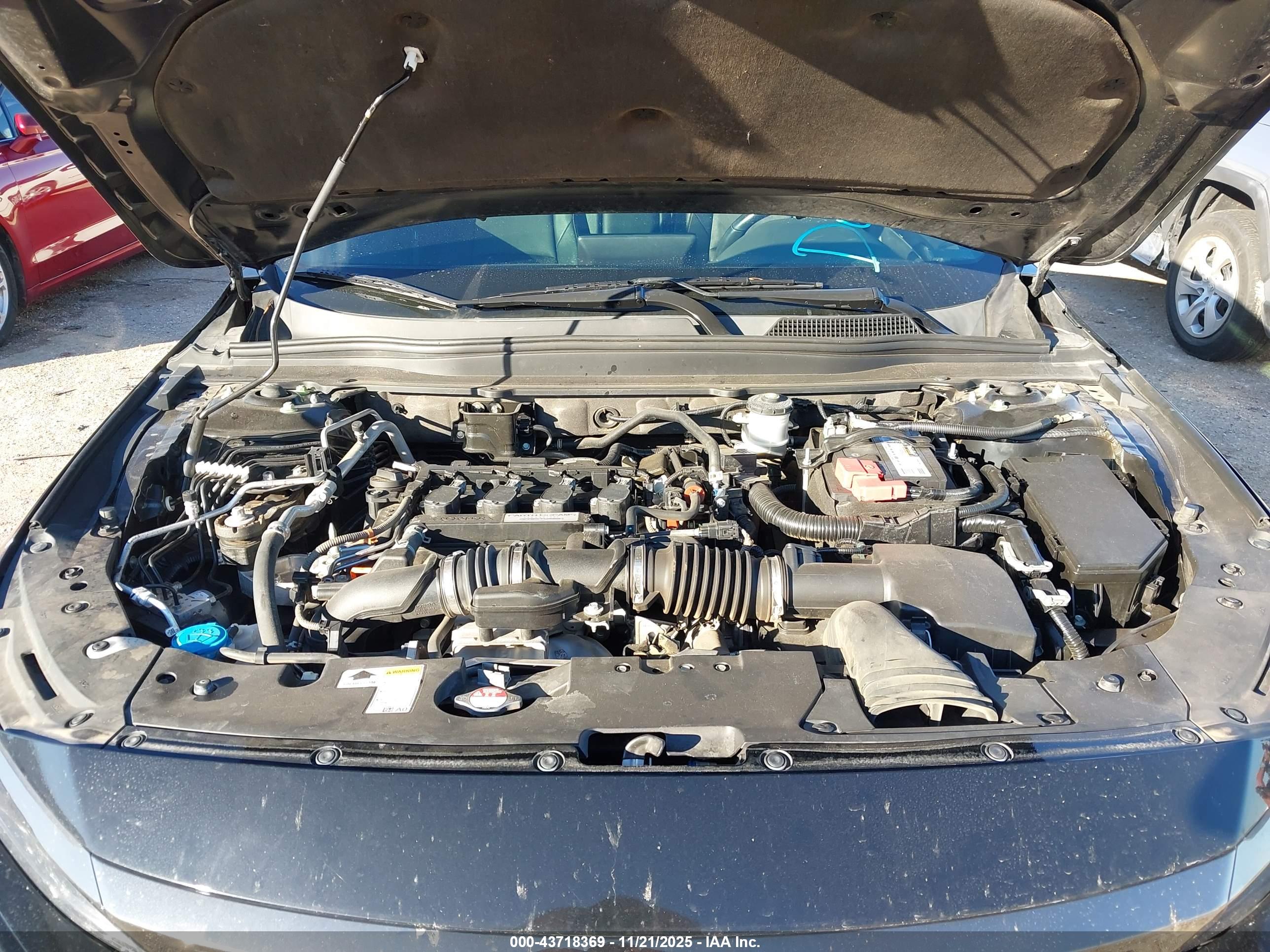 HONDA ACCORD image 10