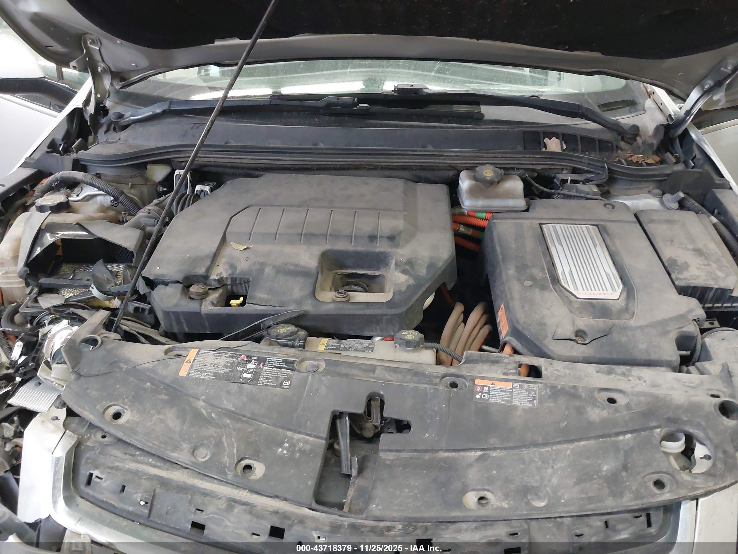 CHEVROLET VOLT image 10