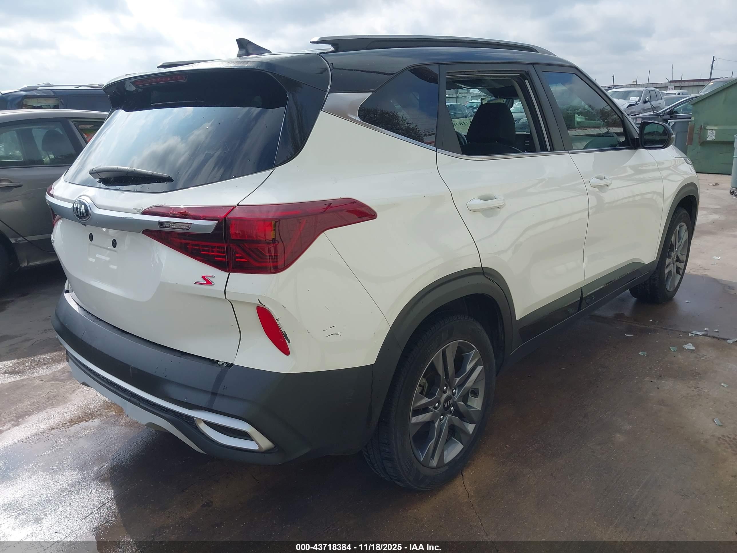 KIA SELTOS image 4