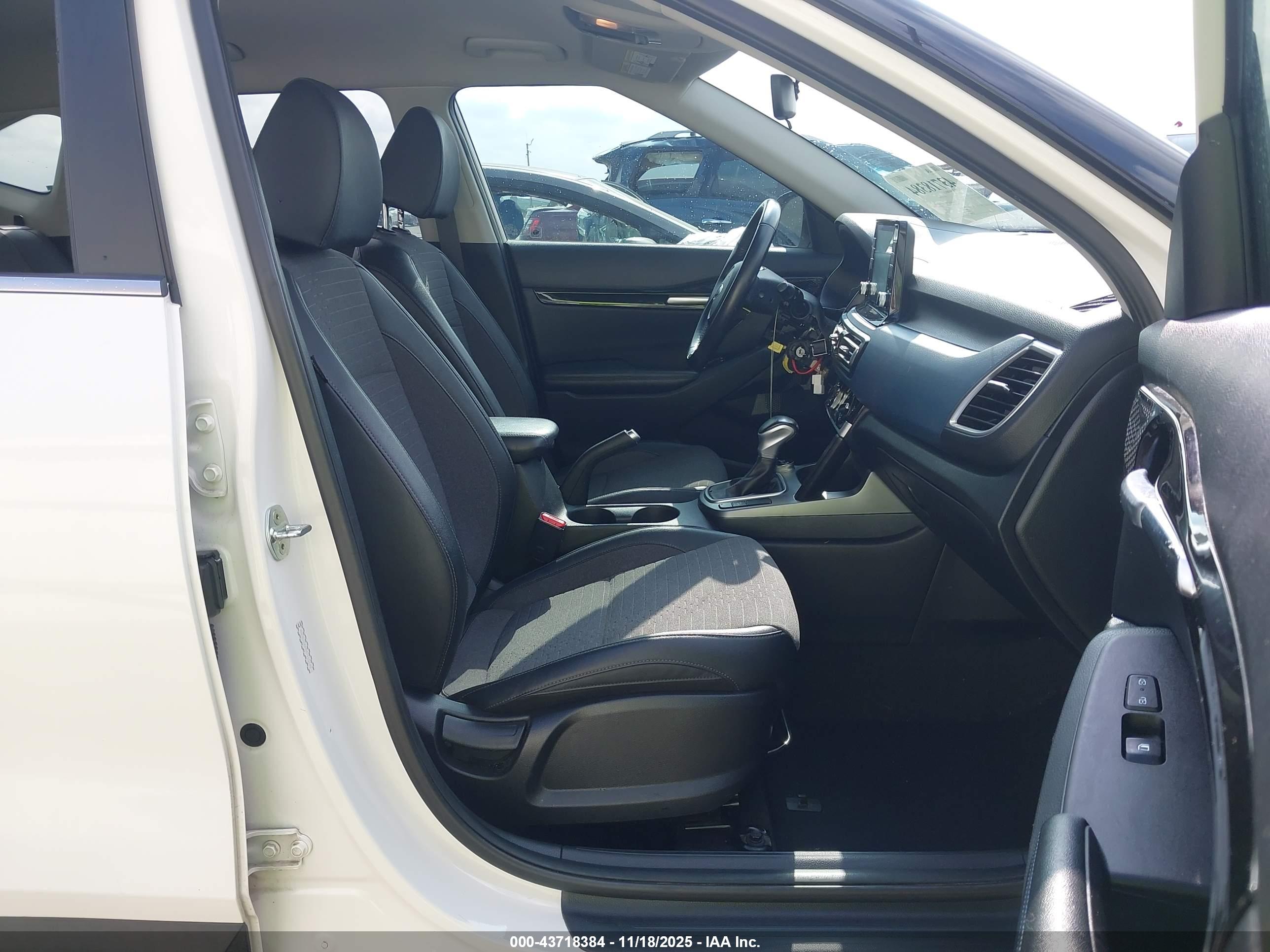 KIA SELTOS image 5