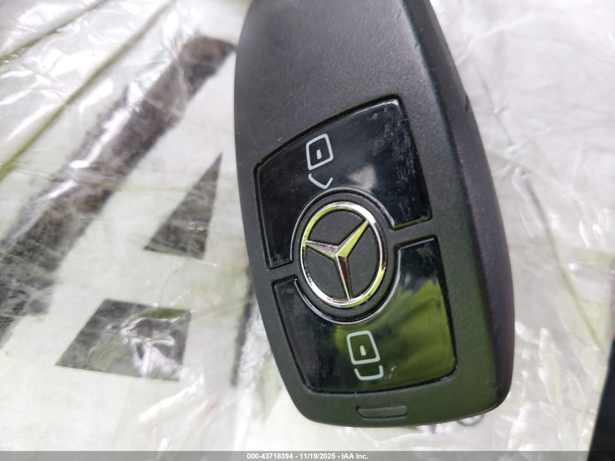 MERCEDES-BENZ SPRINTER image 11