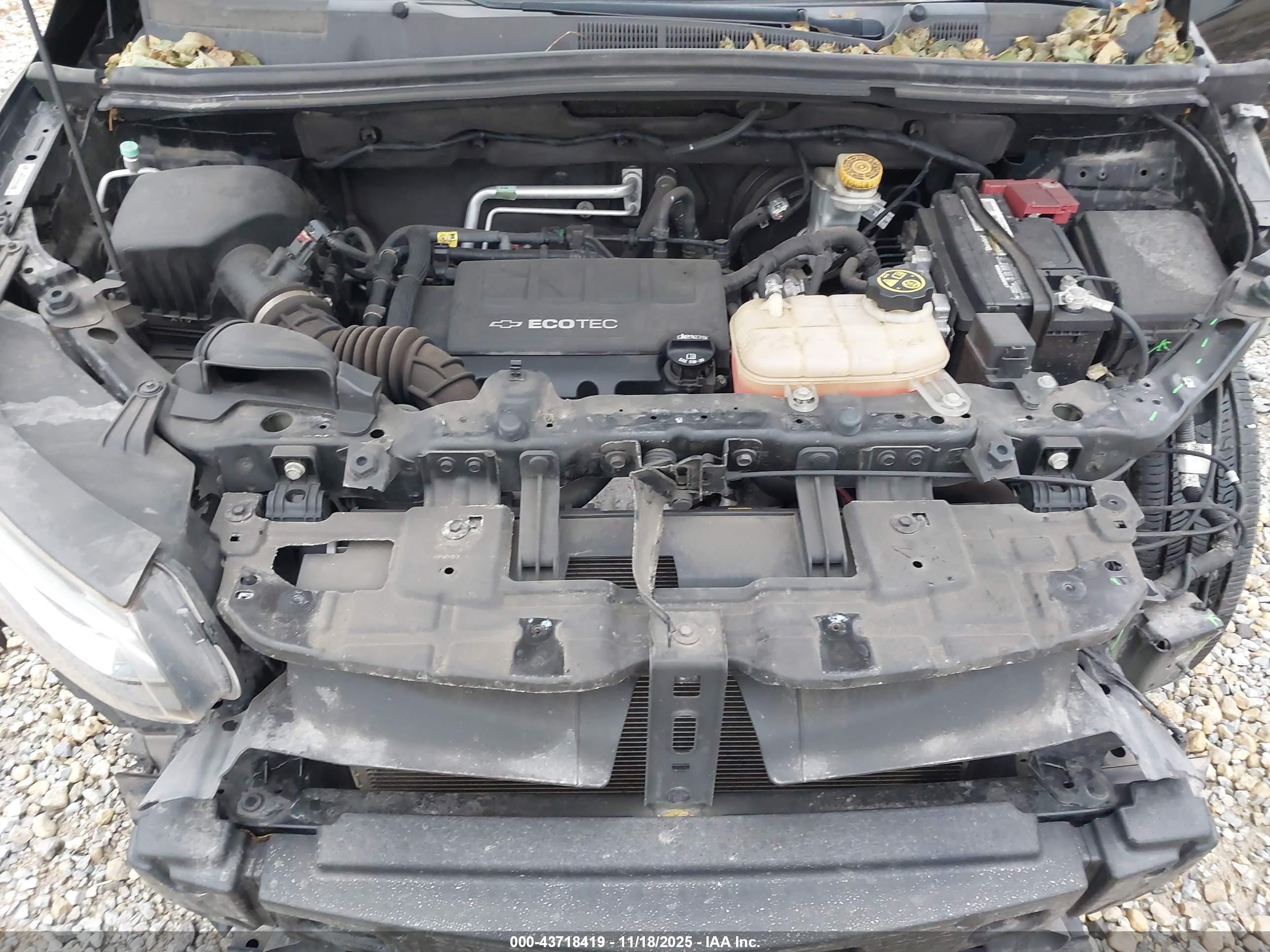 CHEVROLET TRAX image 10