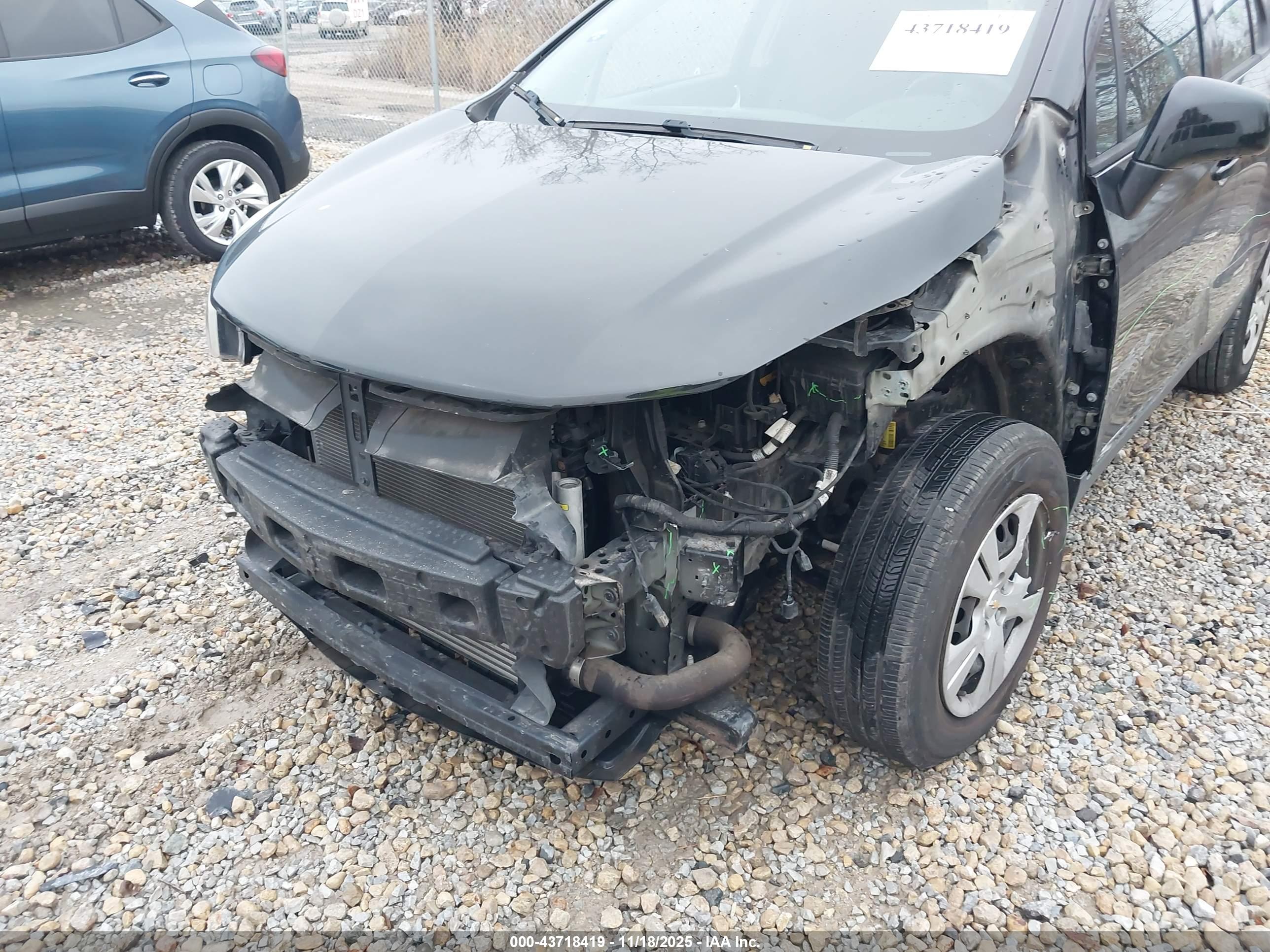 CHEVROLET TRAX image 6