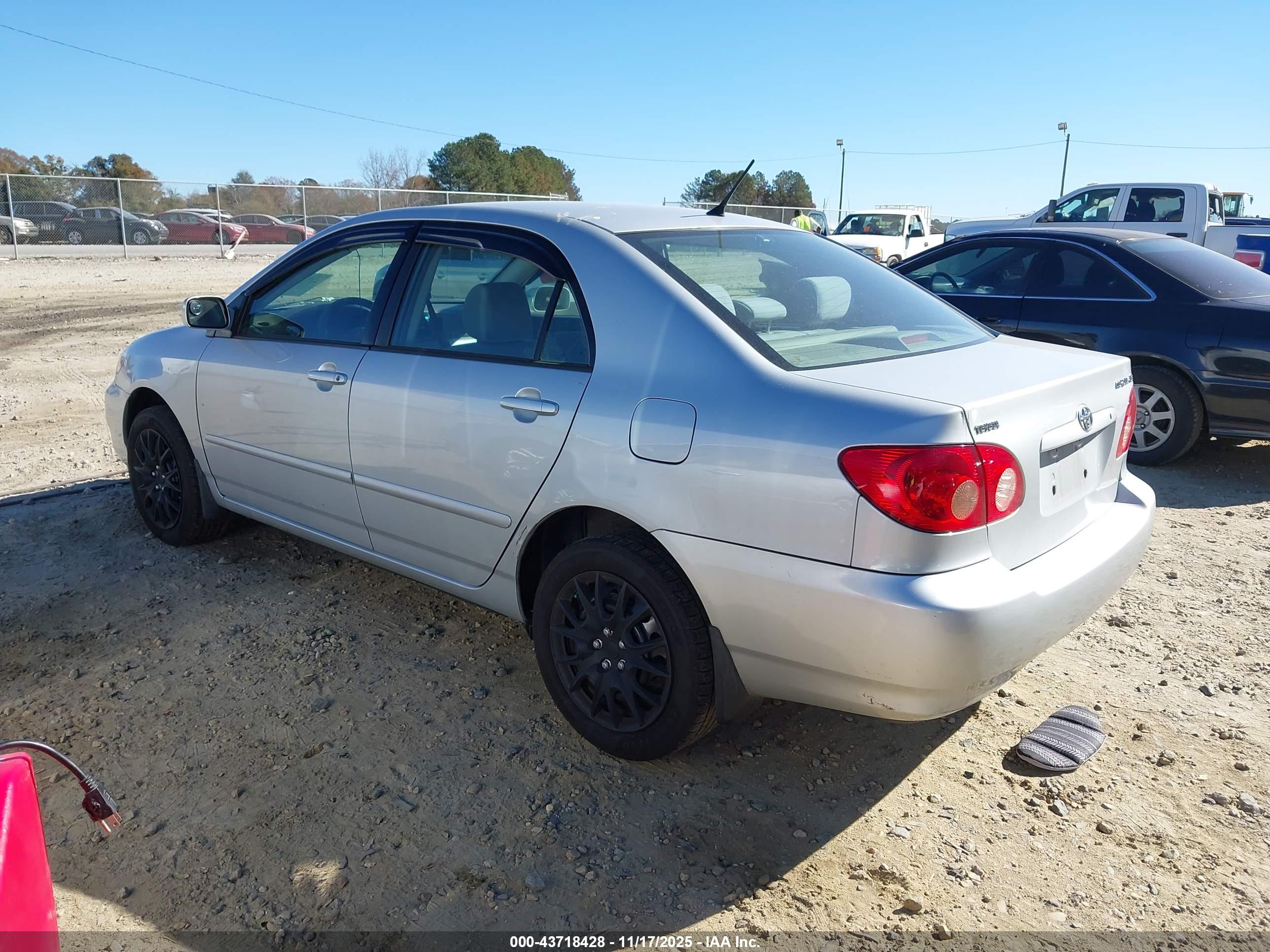 TOYOTA COROLLA image 3