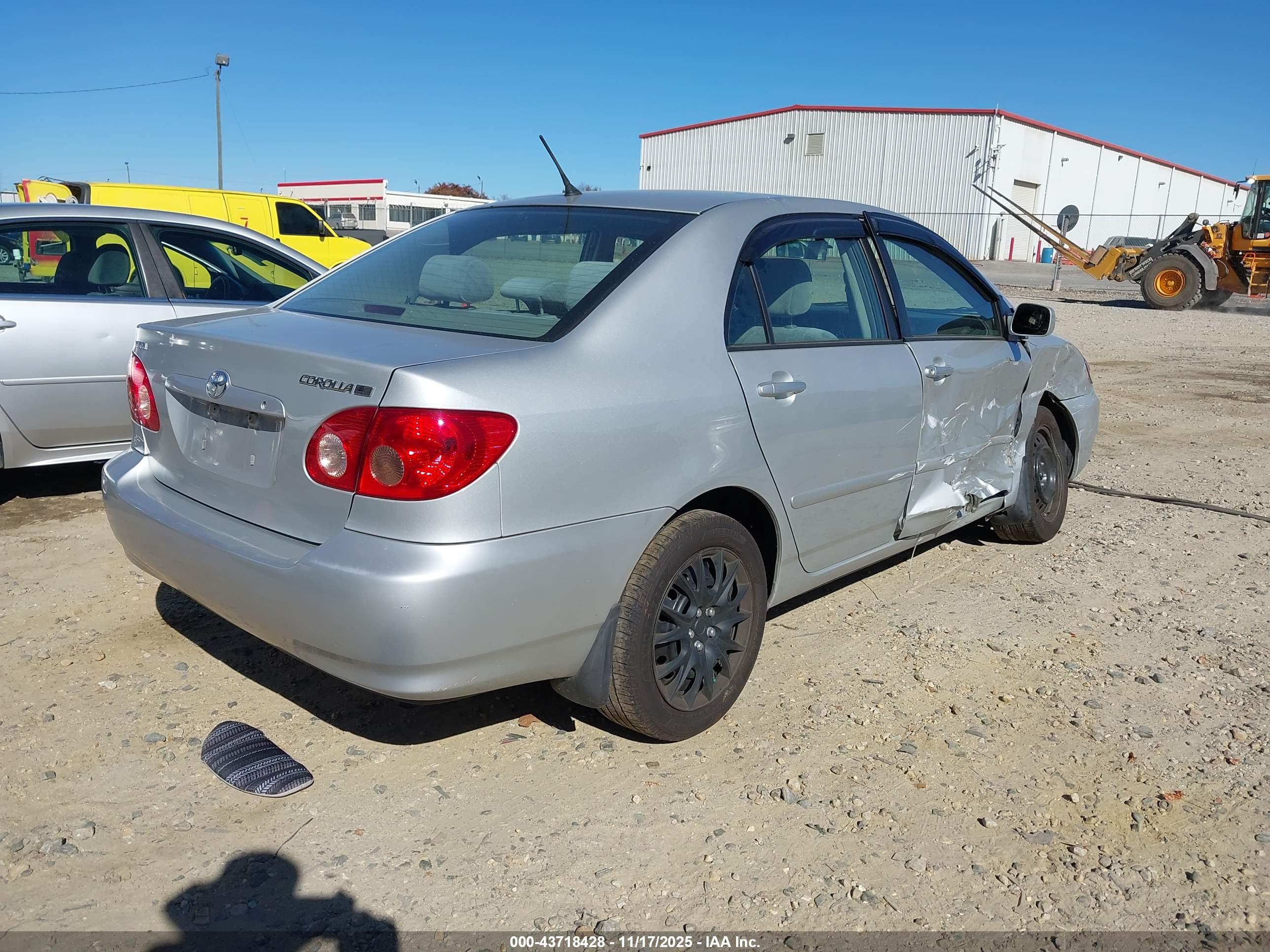 TOYOTA COROLLA image 4