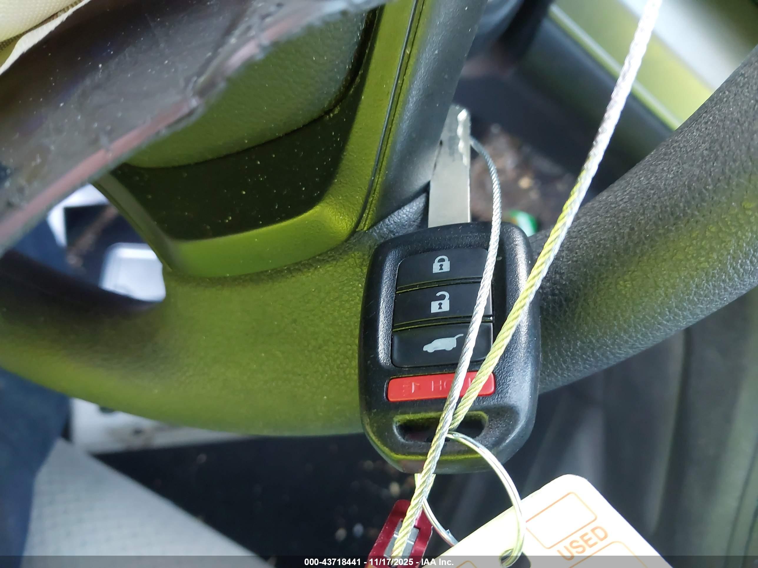 HONDA CR-V image 11