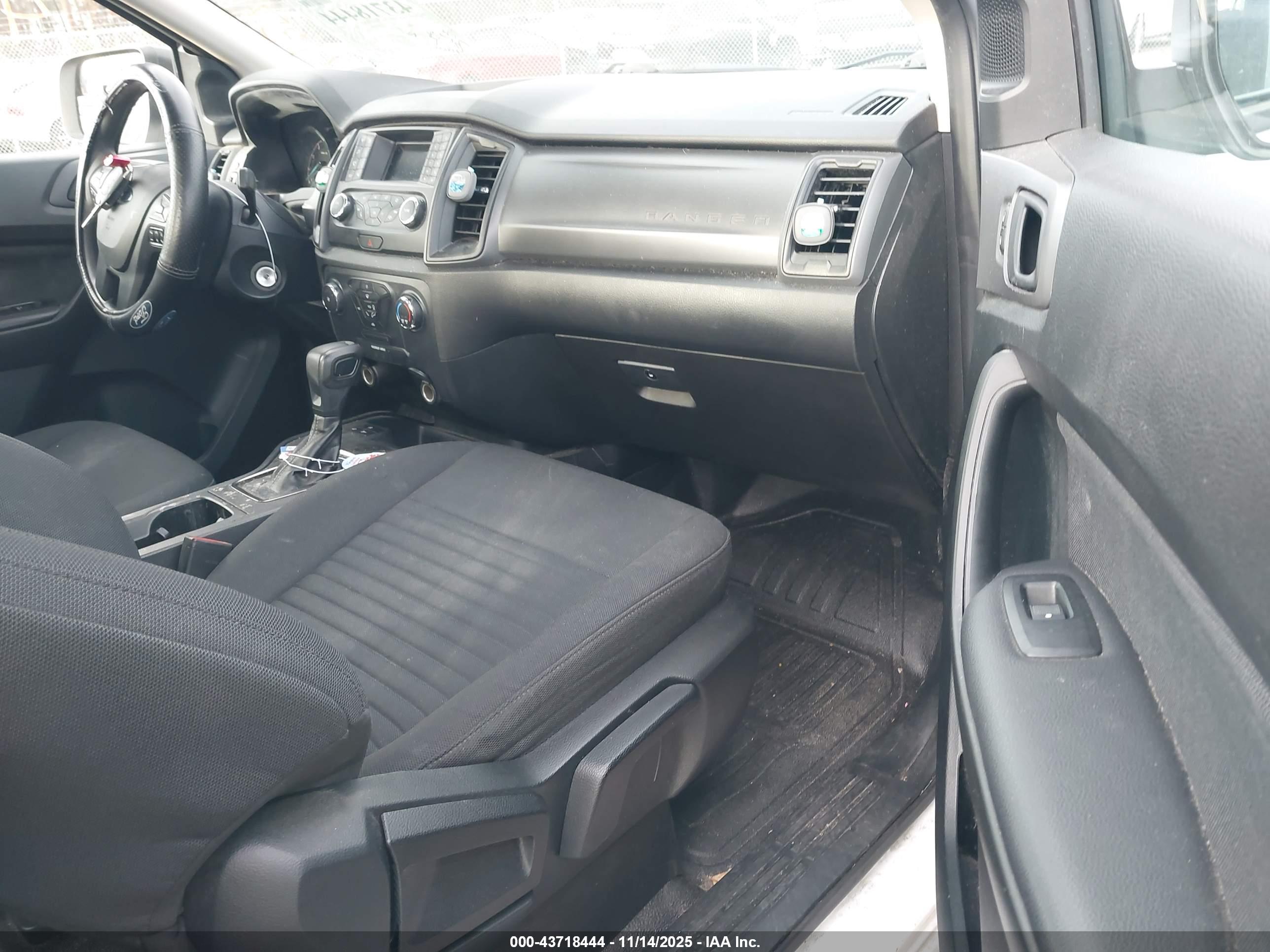 FORD RANGER image 5