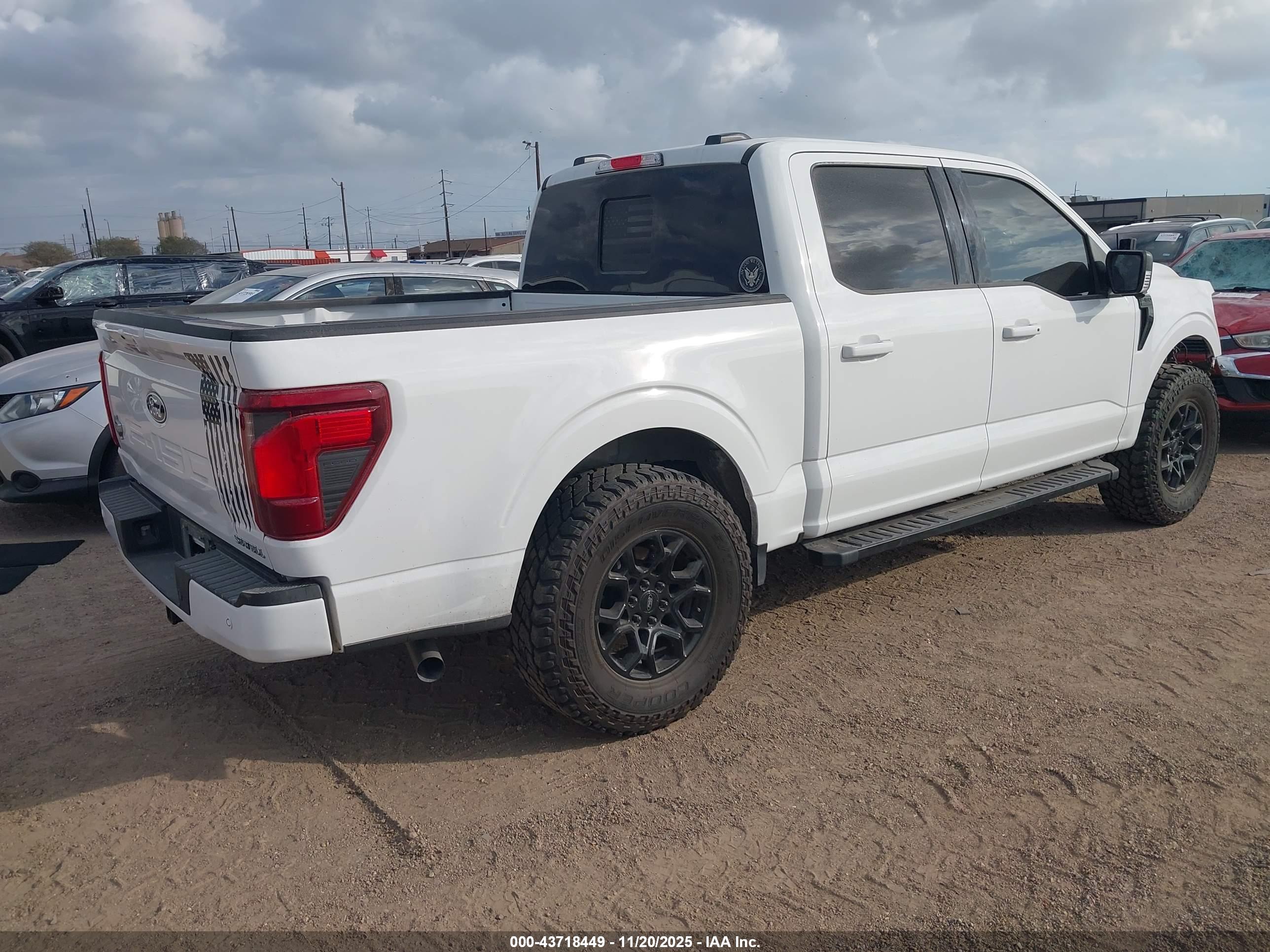 FORD F-150 image 4