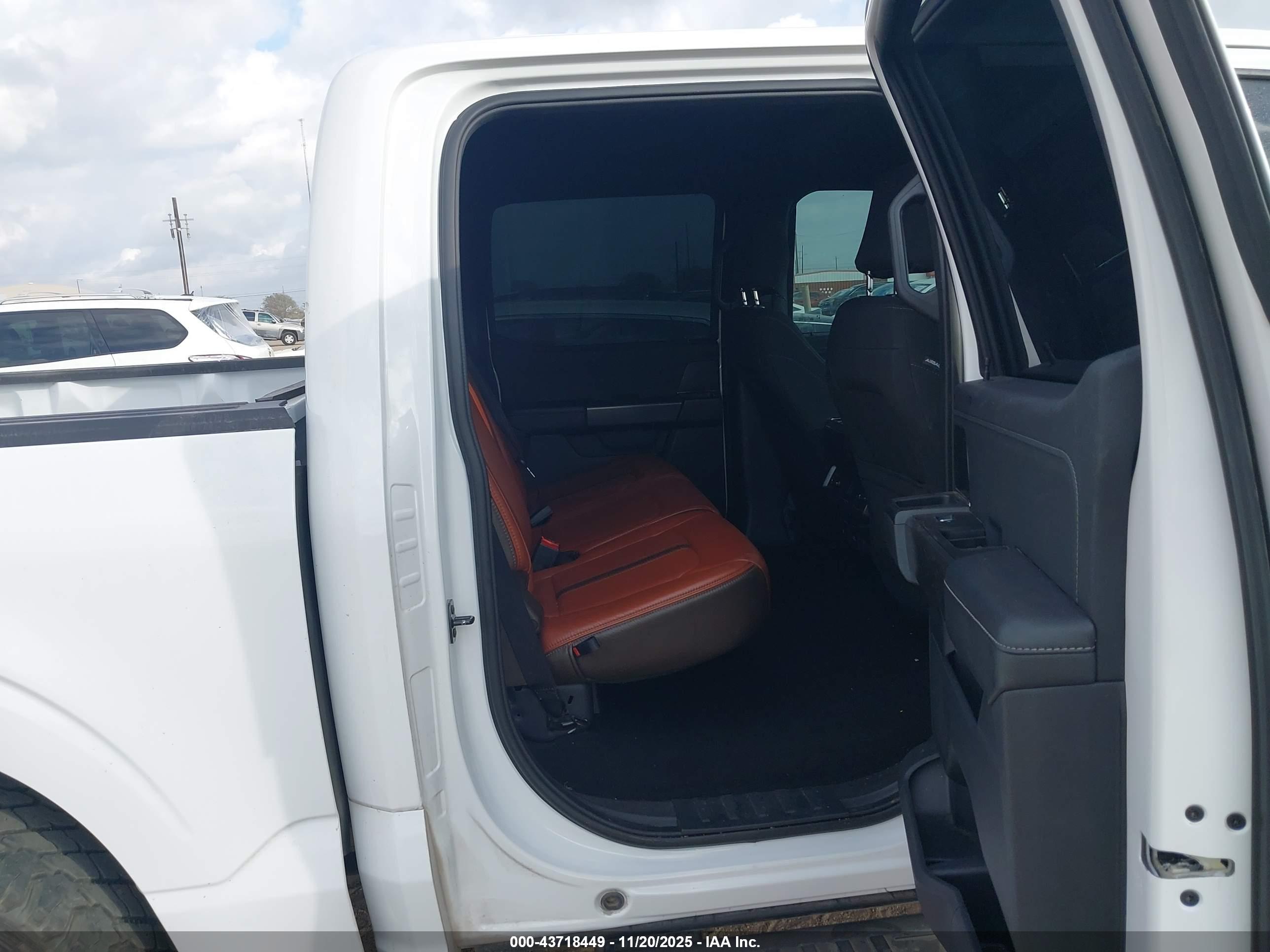 FORD F-150 image 8