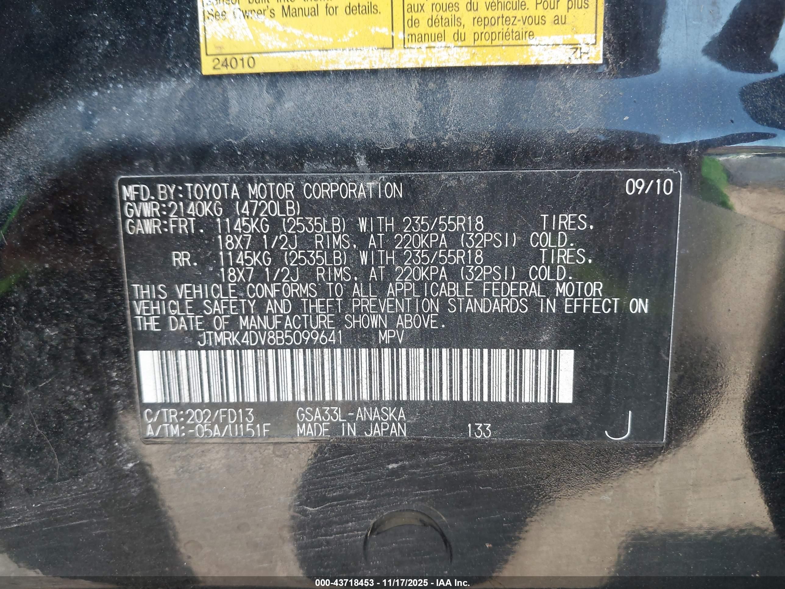TOYOTA RAV4 image 9