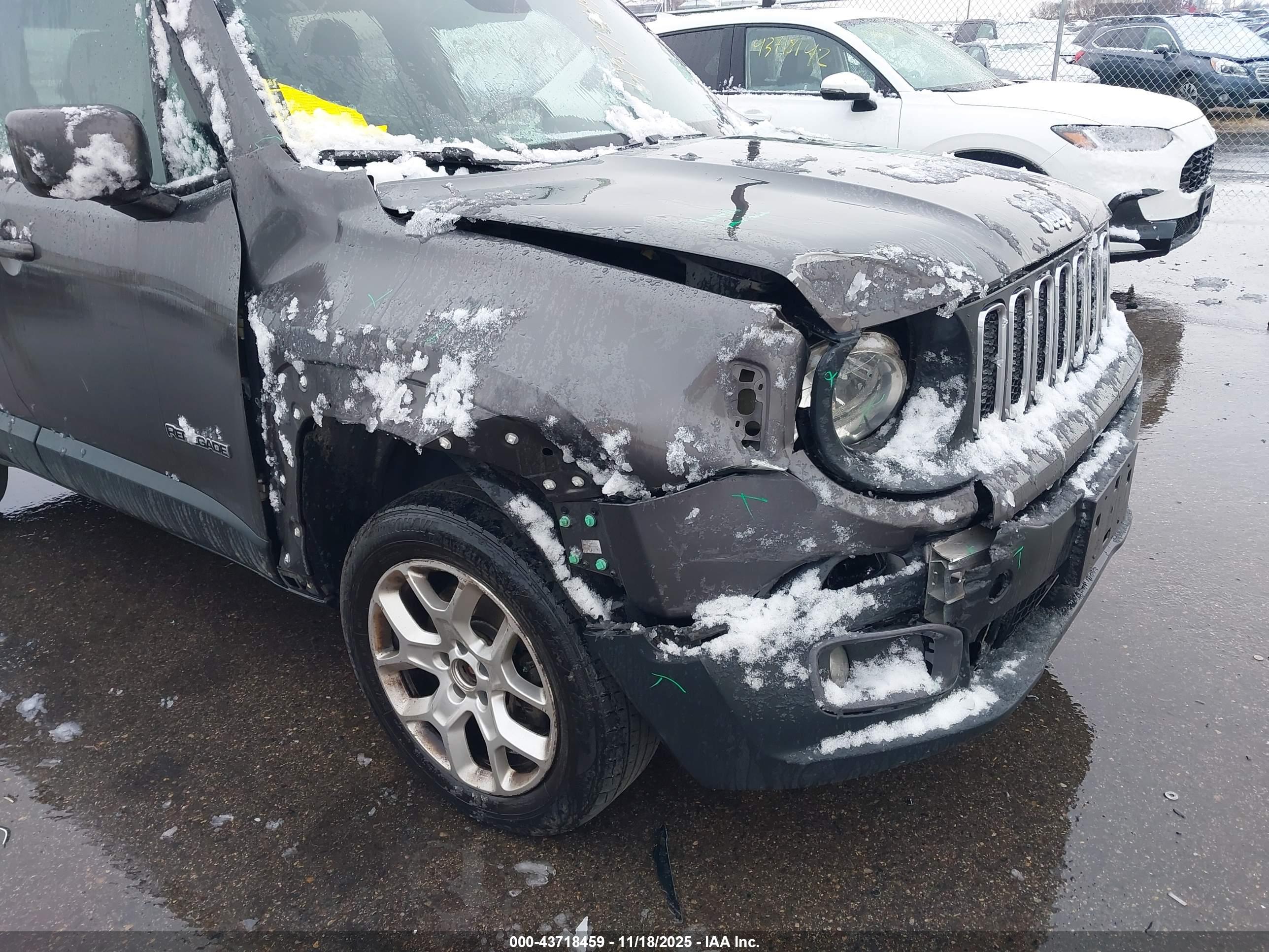 JEEP RENEGADE image 6