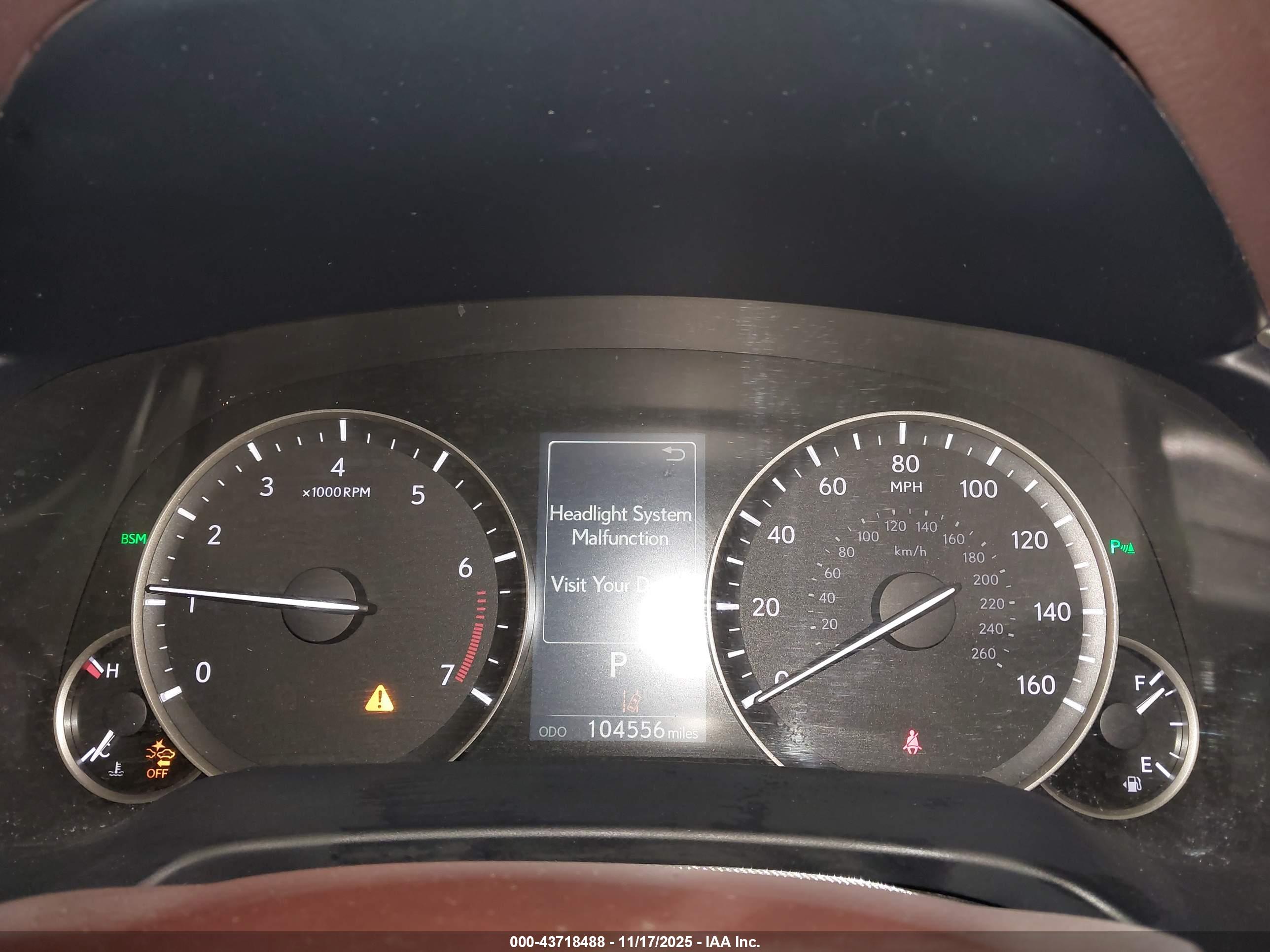 LEXUS RX image 7