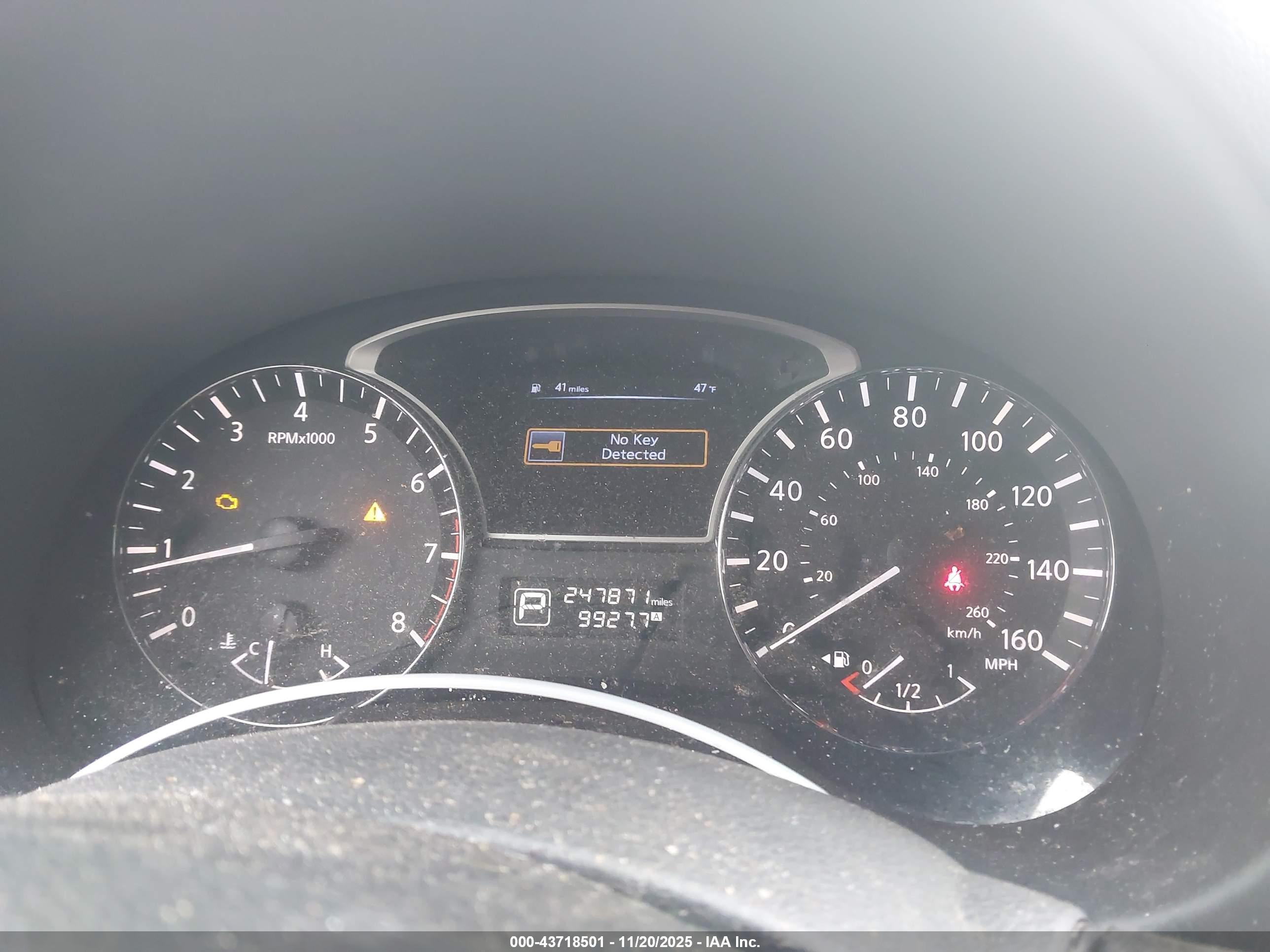 NISSAN ALTIMA image 7