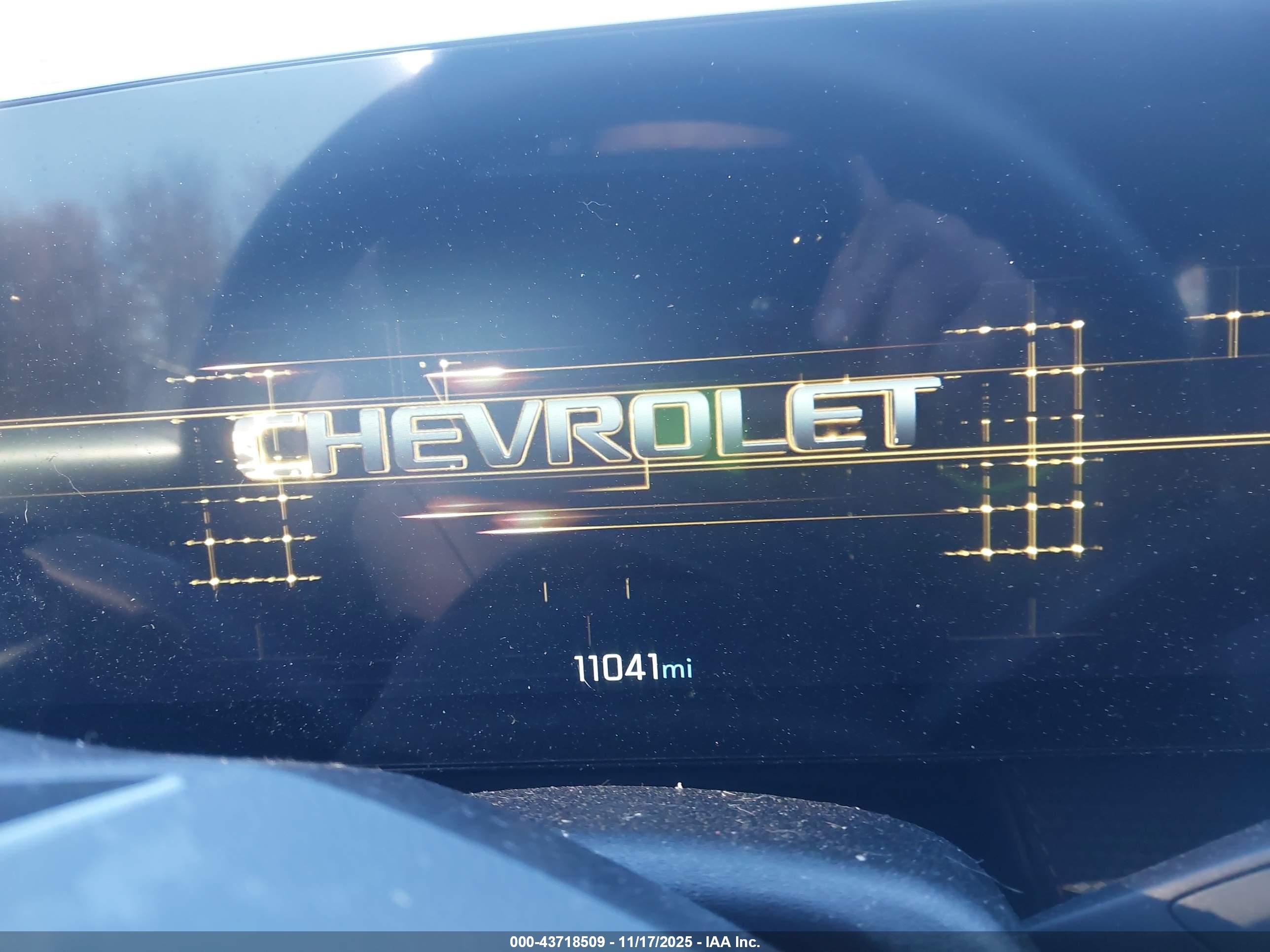 CHEVROLET EQUINOX image 7