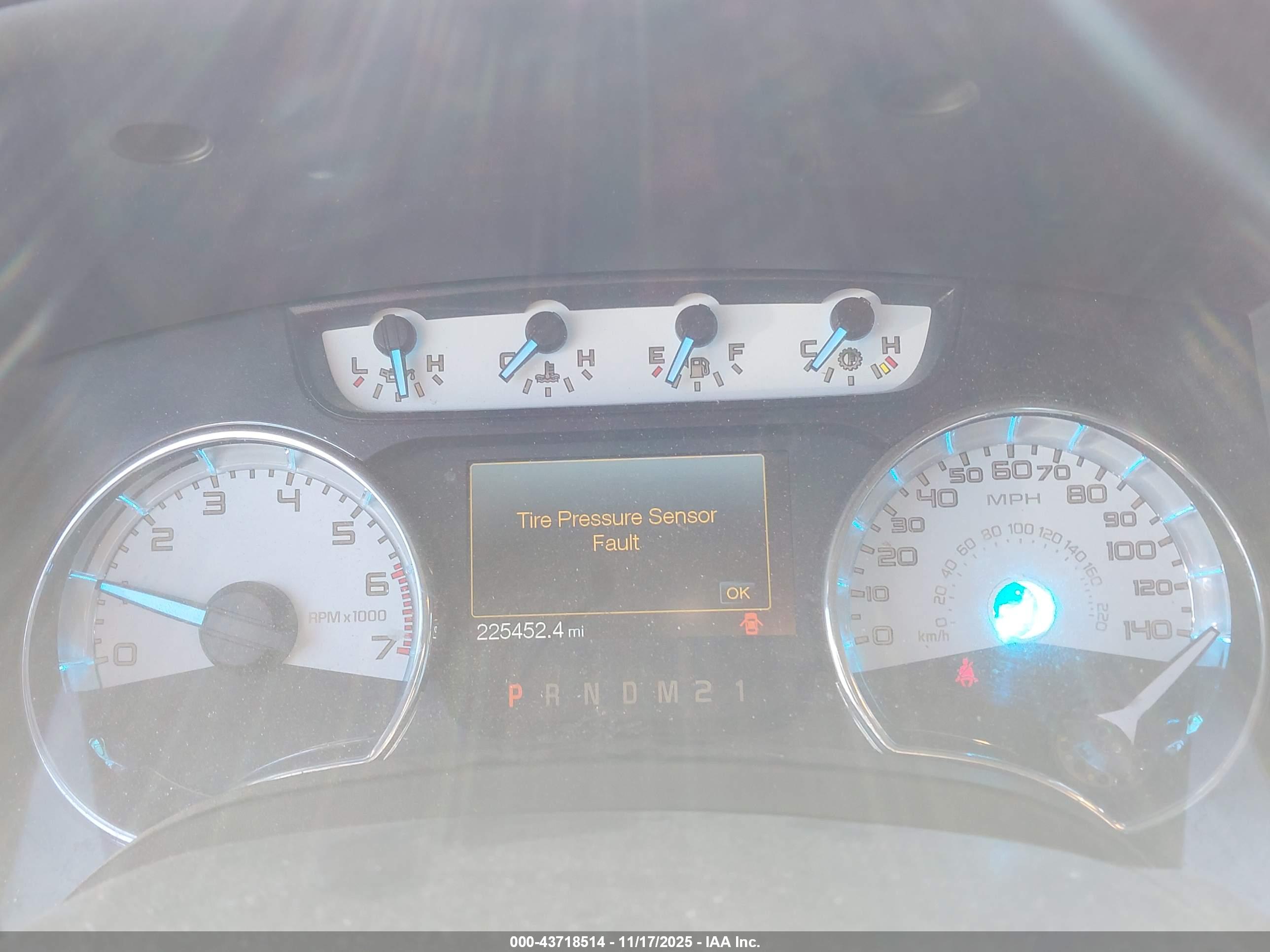 FORD F-150 image 7