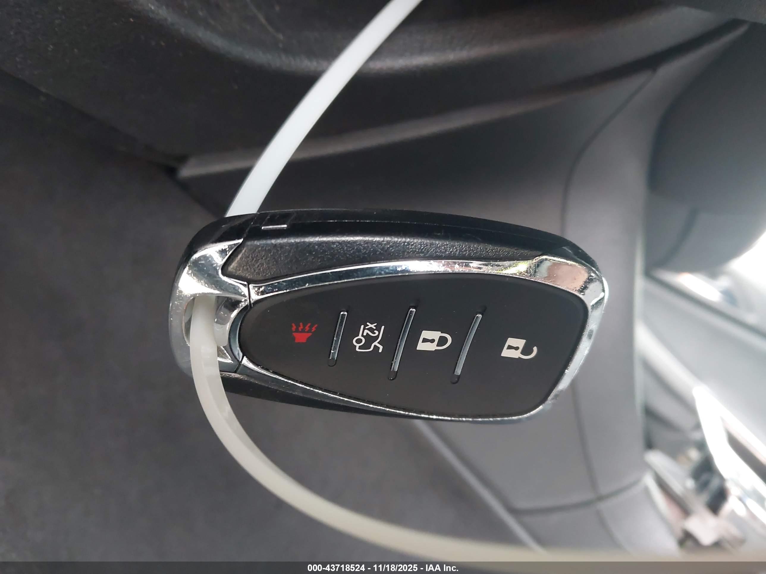CHEVROLET CRUZE image 11