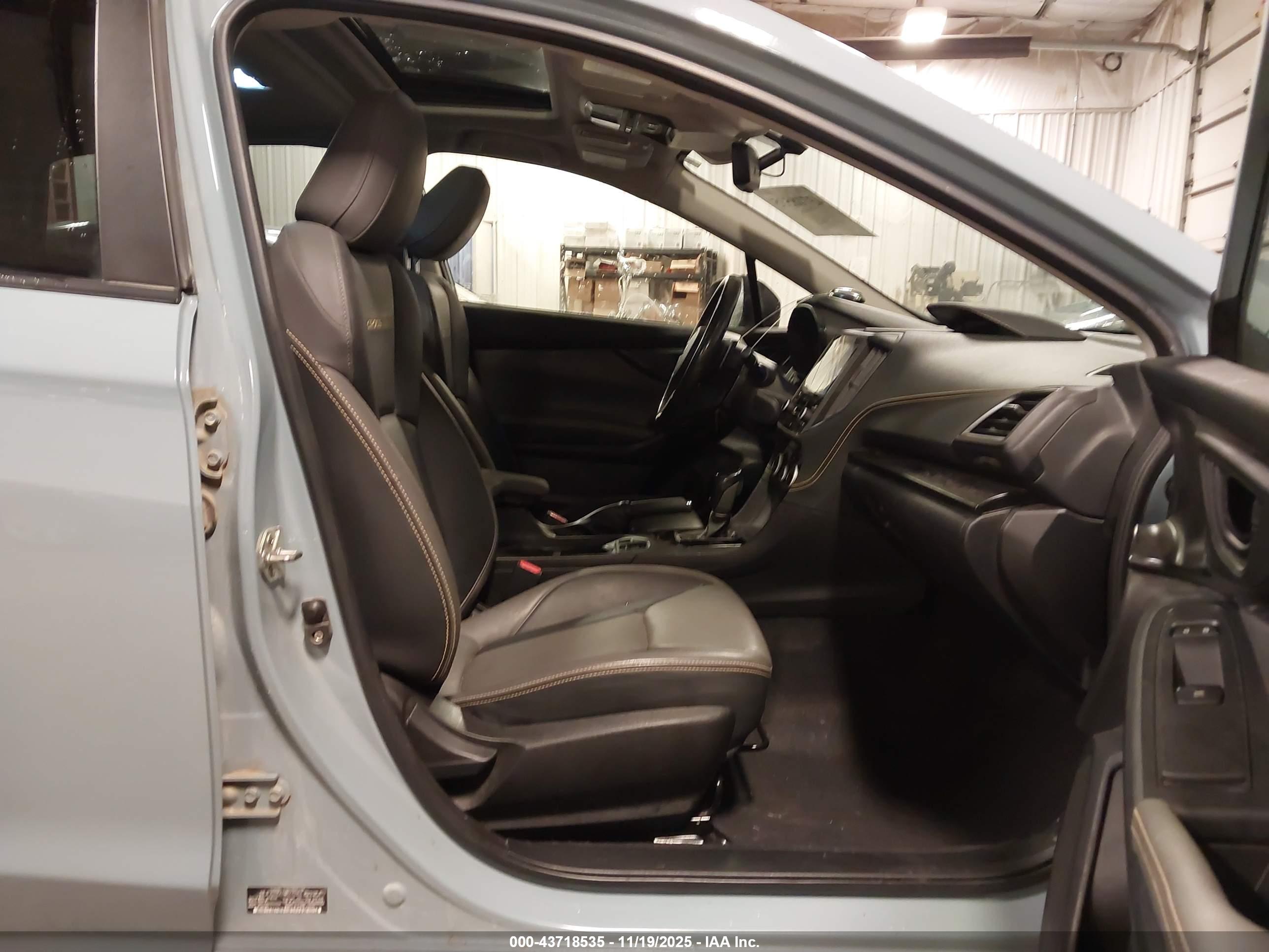 SUBARU CROSSTREK image 5