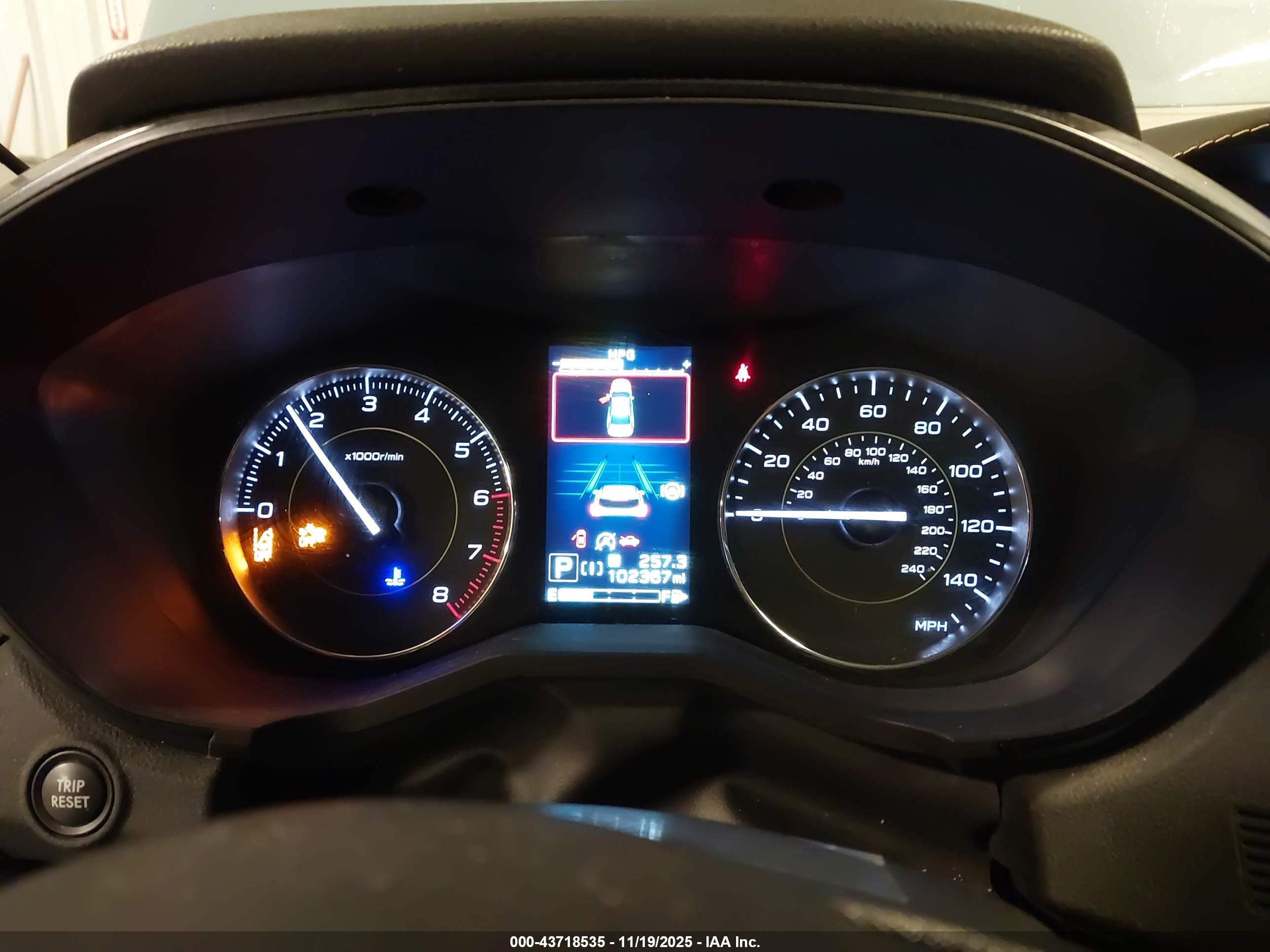 SUBARU CROSSTREK image 7