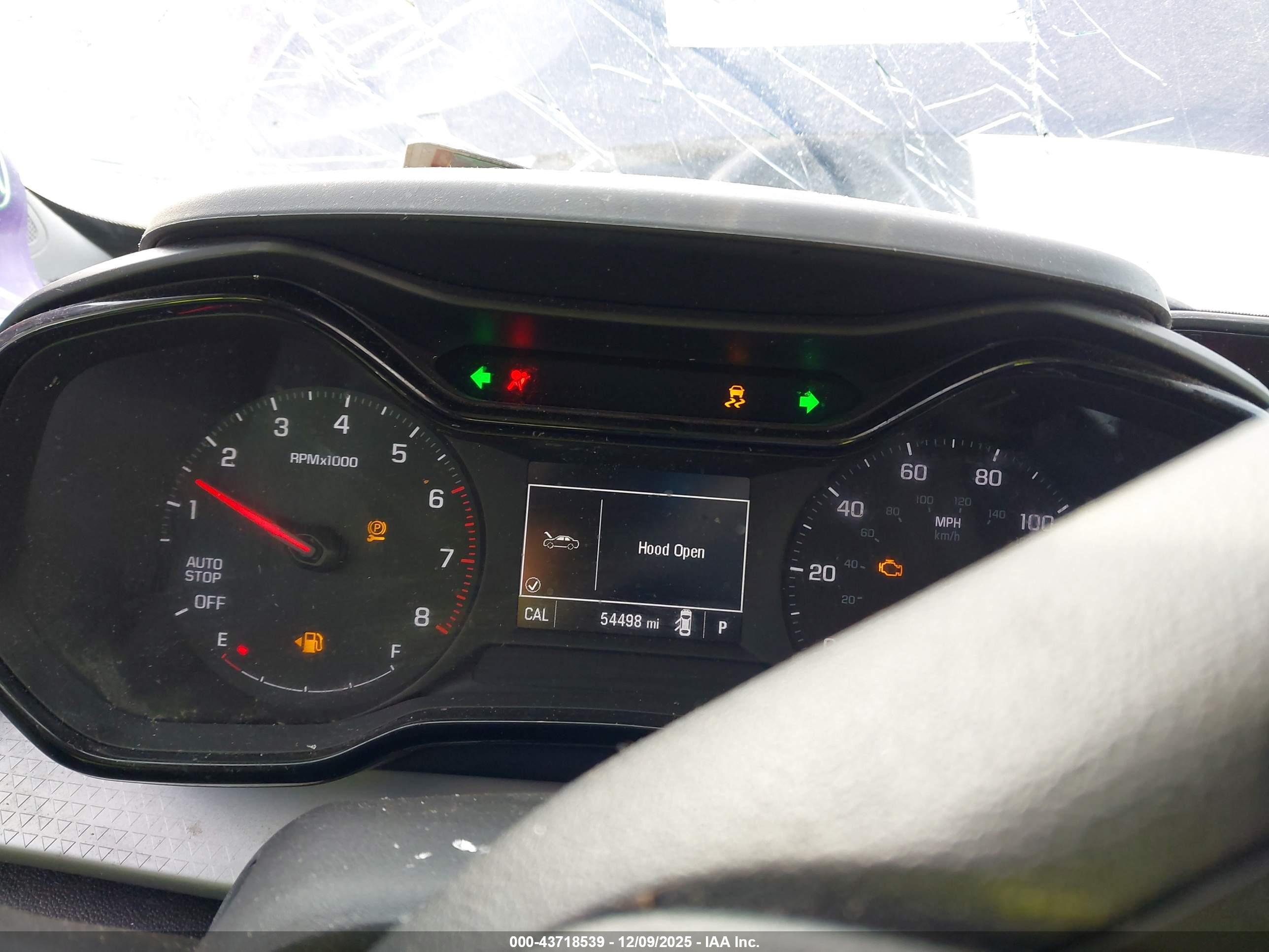 CHEVROLET TRAX image 7