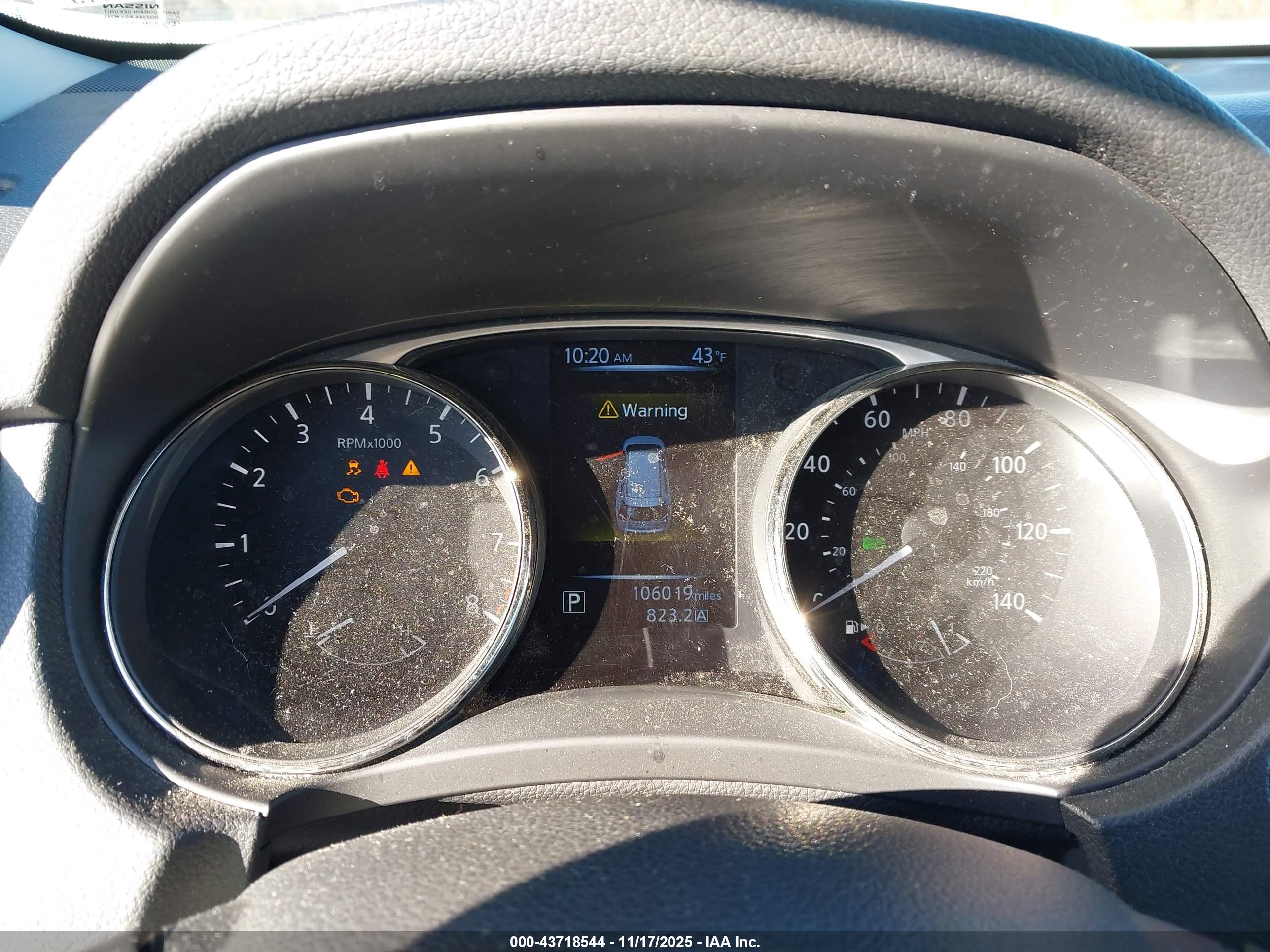 NISSAN ROGUE image 7