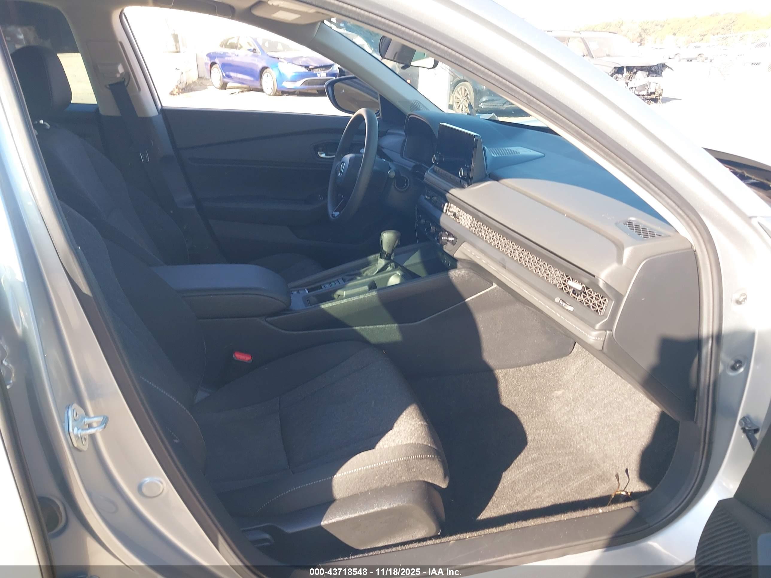 HONDA ACCORD image 5