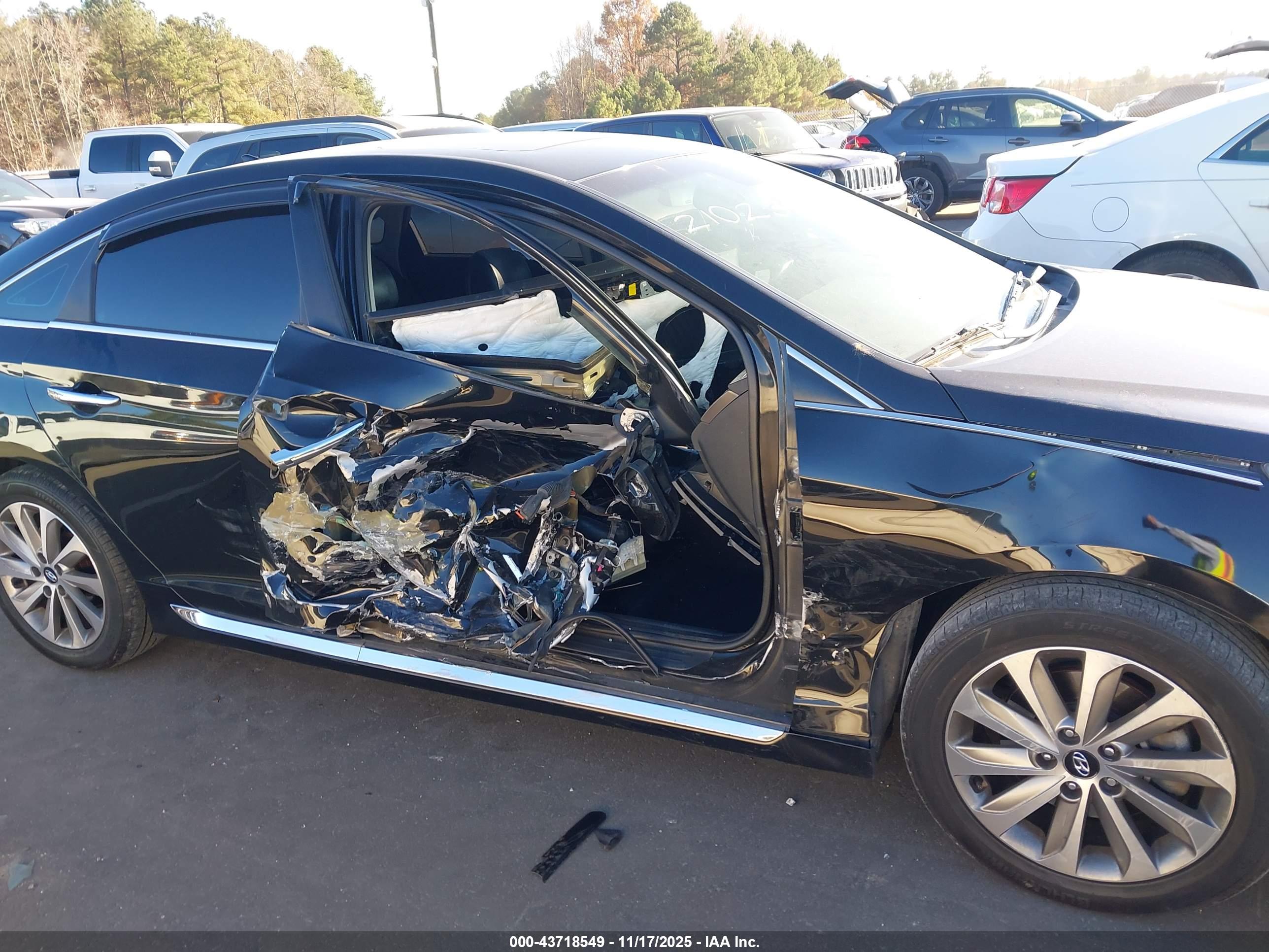 HYUNDAI SONATA image 6