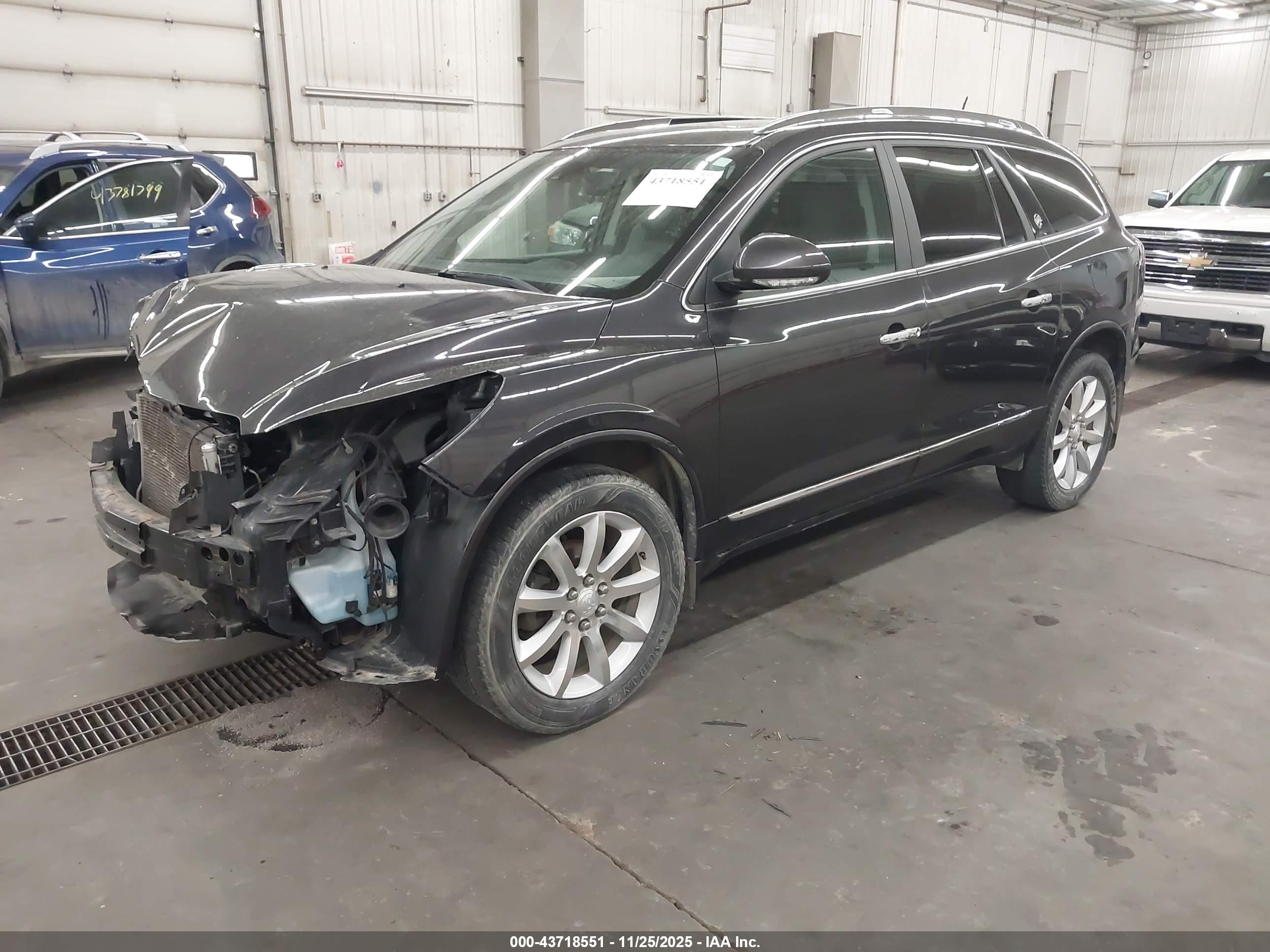 BUICK ENCLAVE image 2