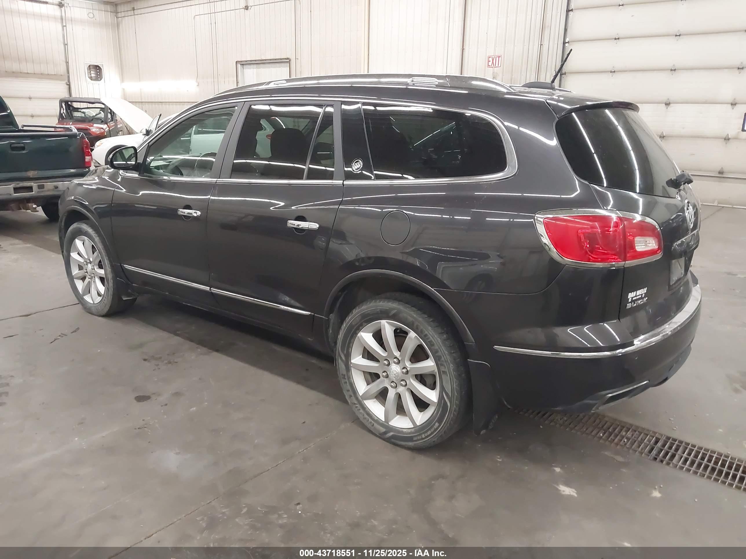 BUICK ENCLAVE image 3