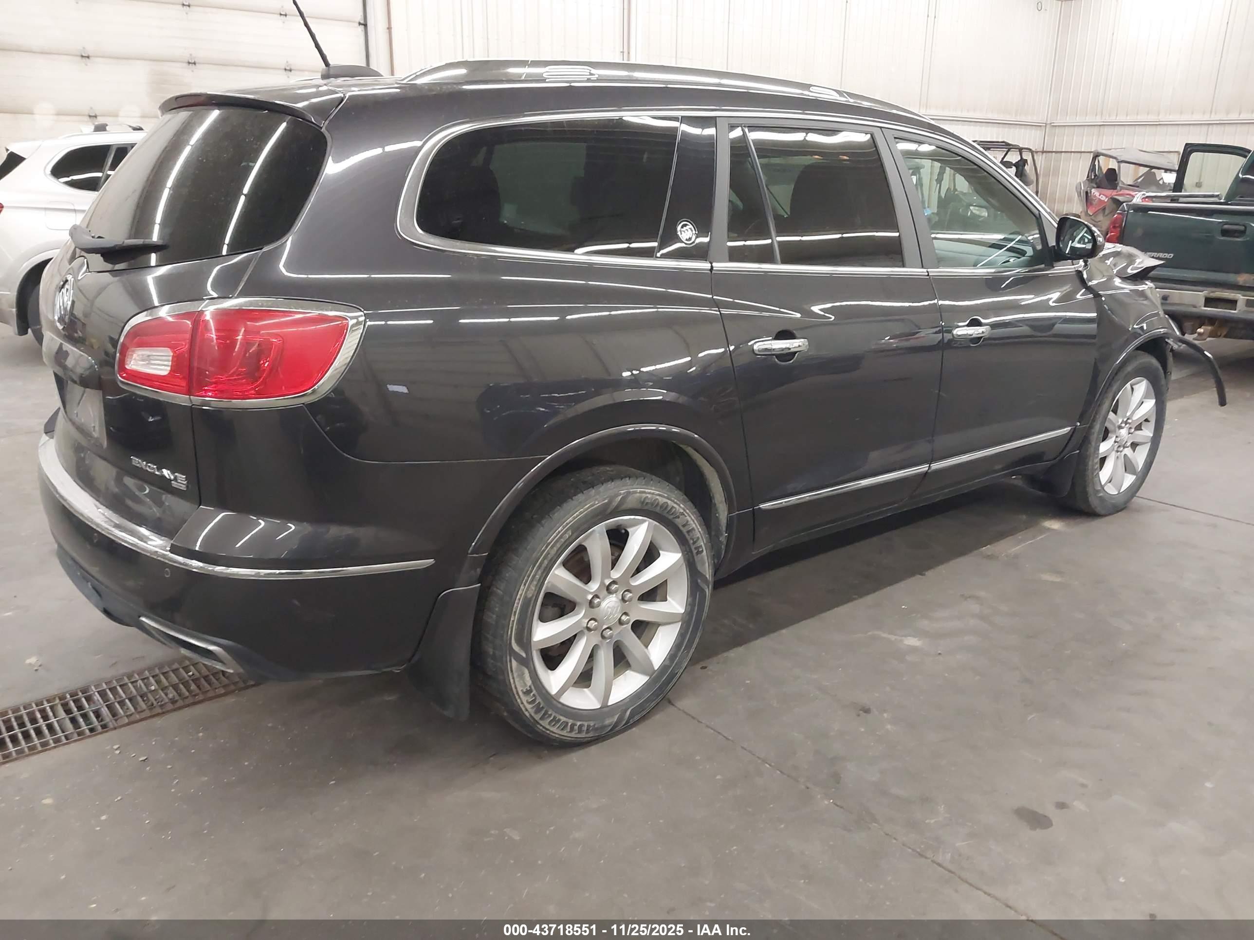 BUICK ENCLAVE image 4