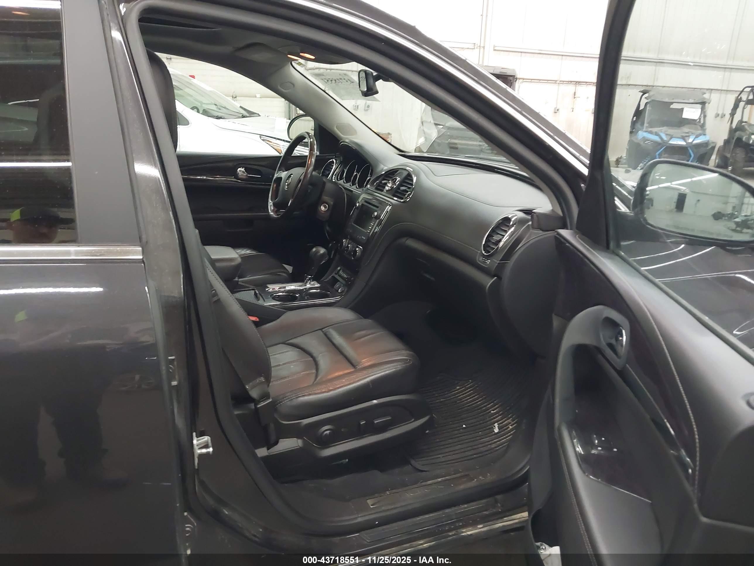 BUICK ENCLAVE image 5
