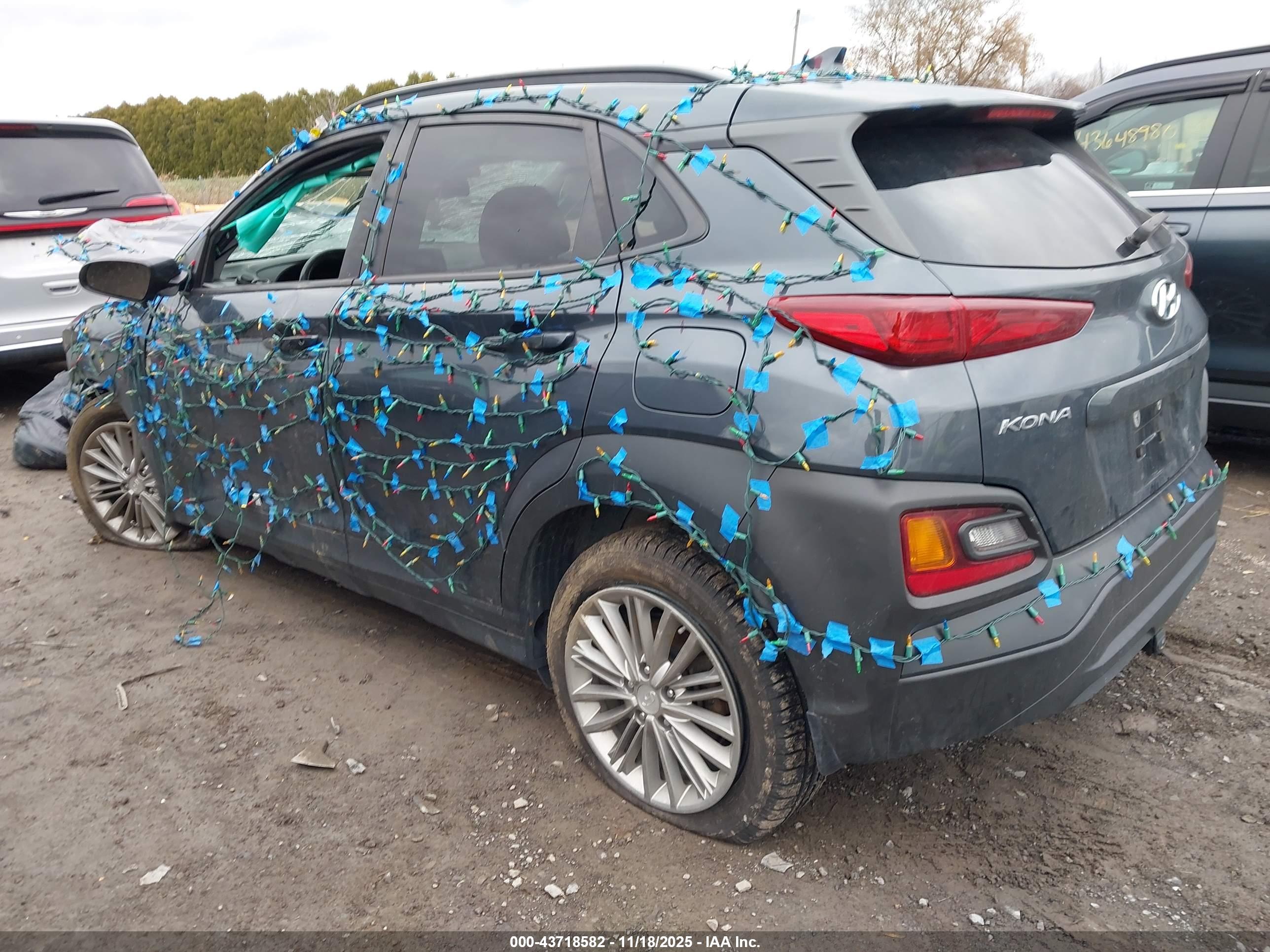 HYUNDAI KONA image 3