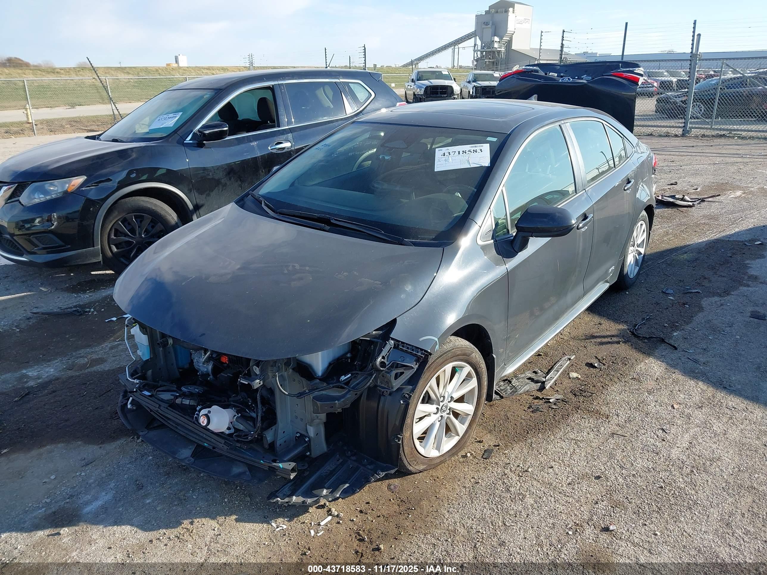 TOYOTA COROLLA image 2