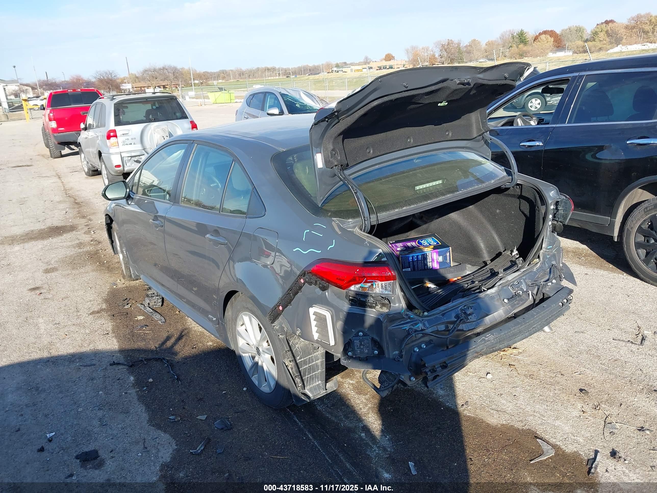 TOYOTA COROLLA image 3
