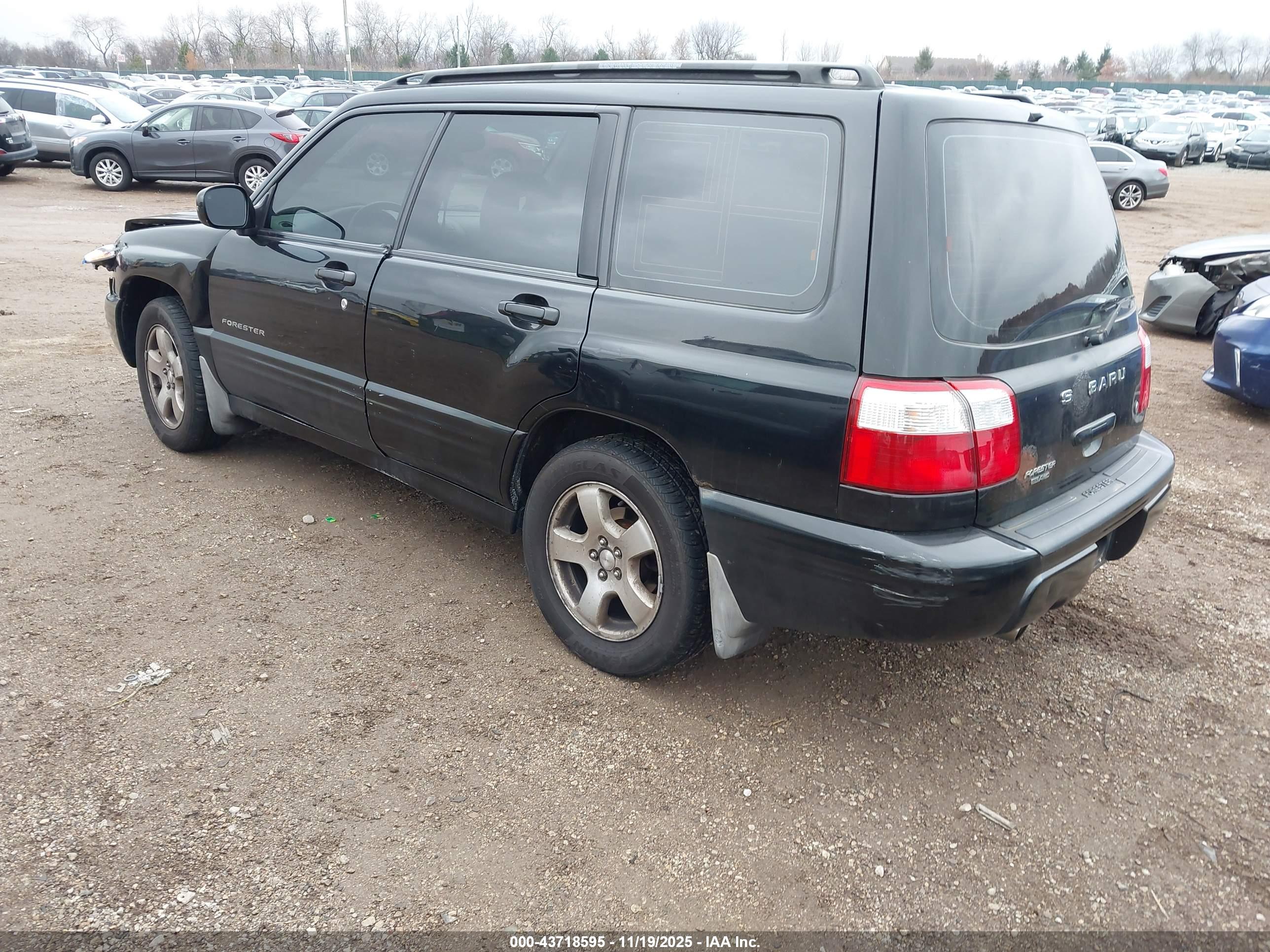 SUBARU FORESTER image 3