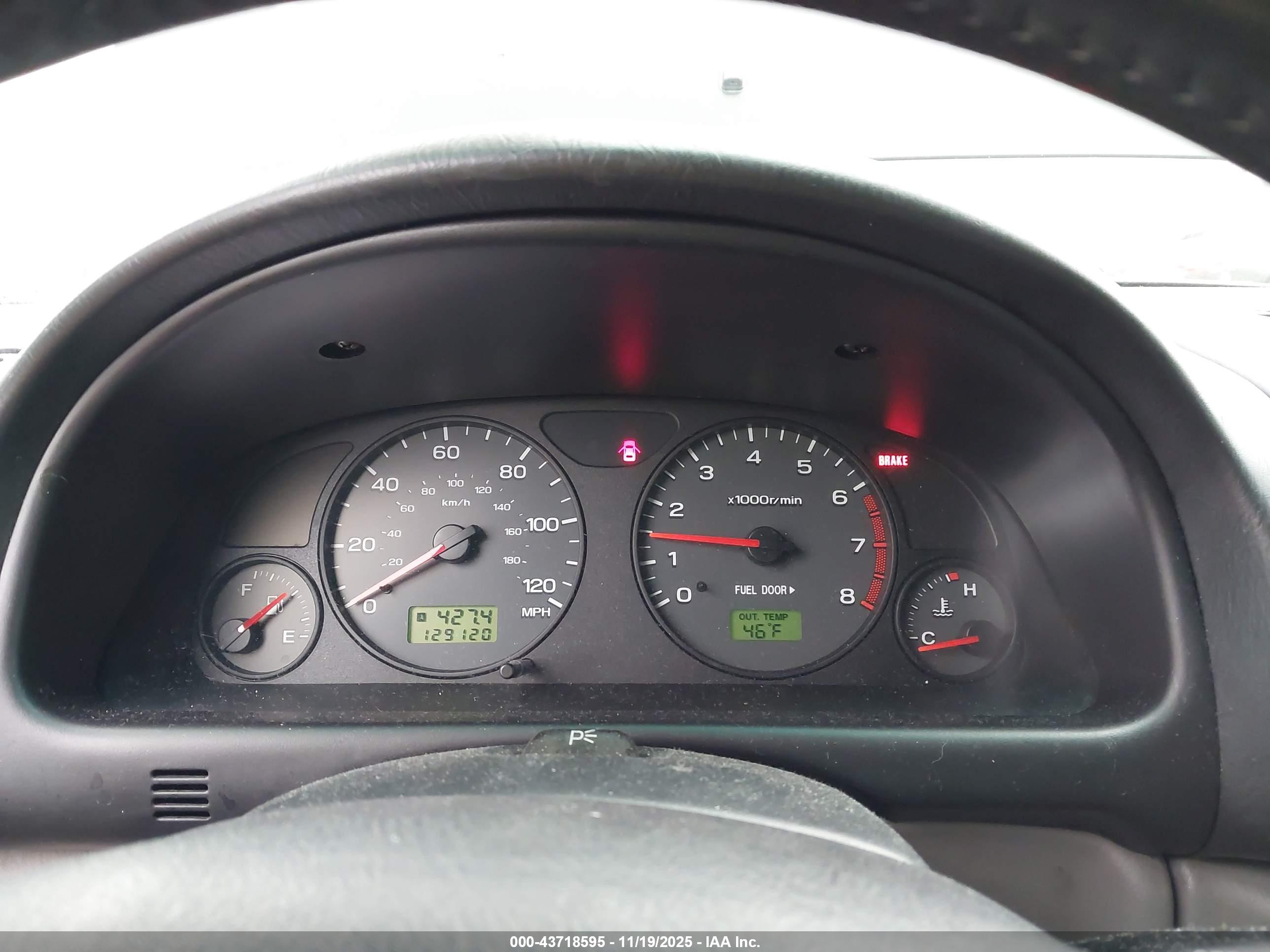 SUBARU FORESTER image 7