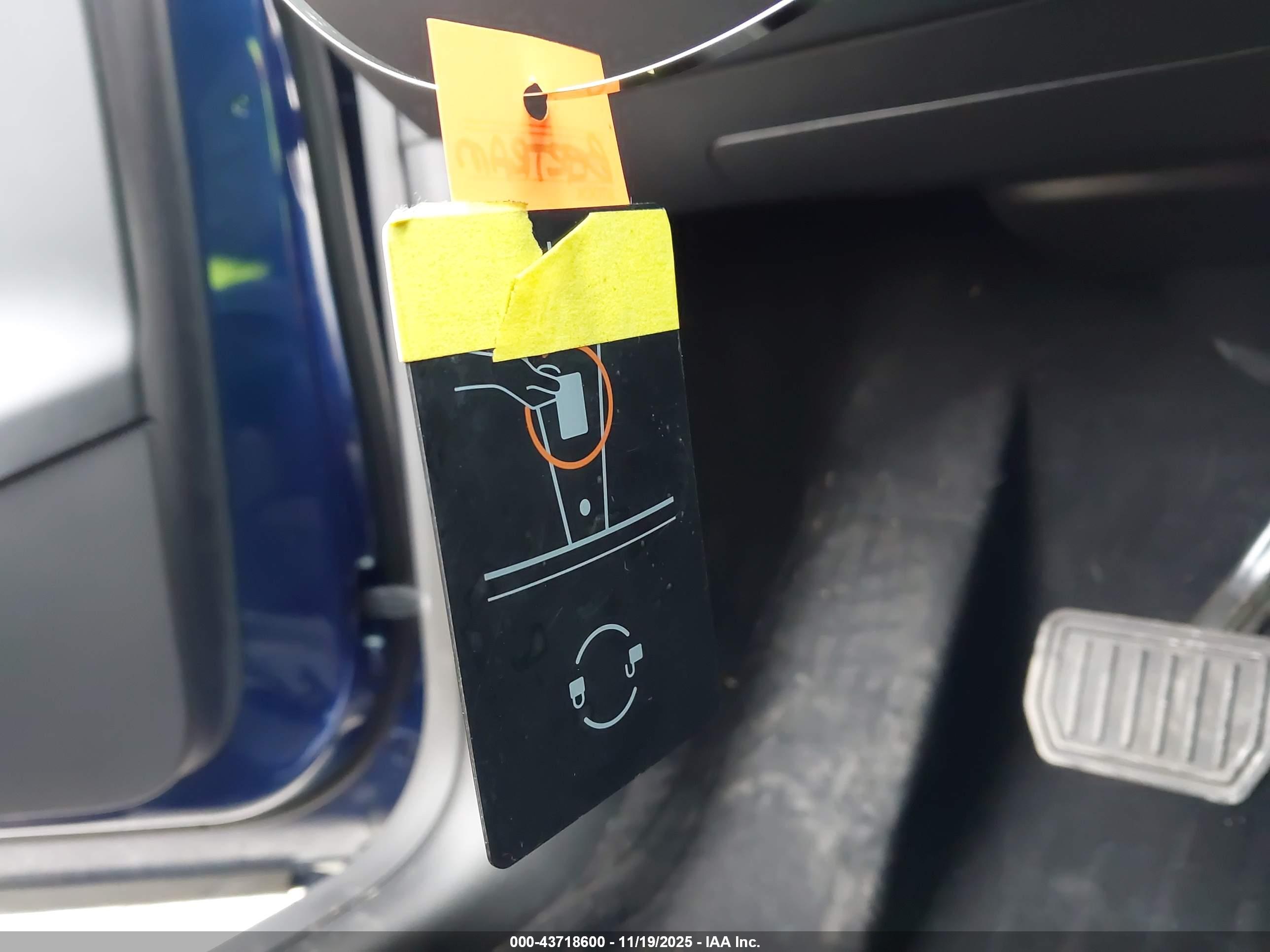 TESLA MODEL image 11