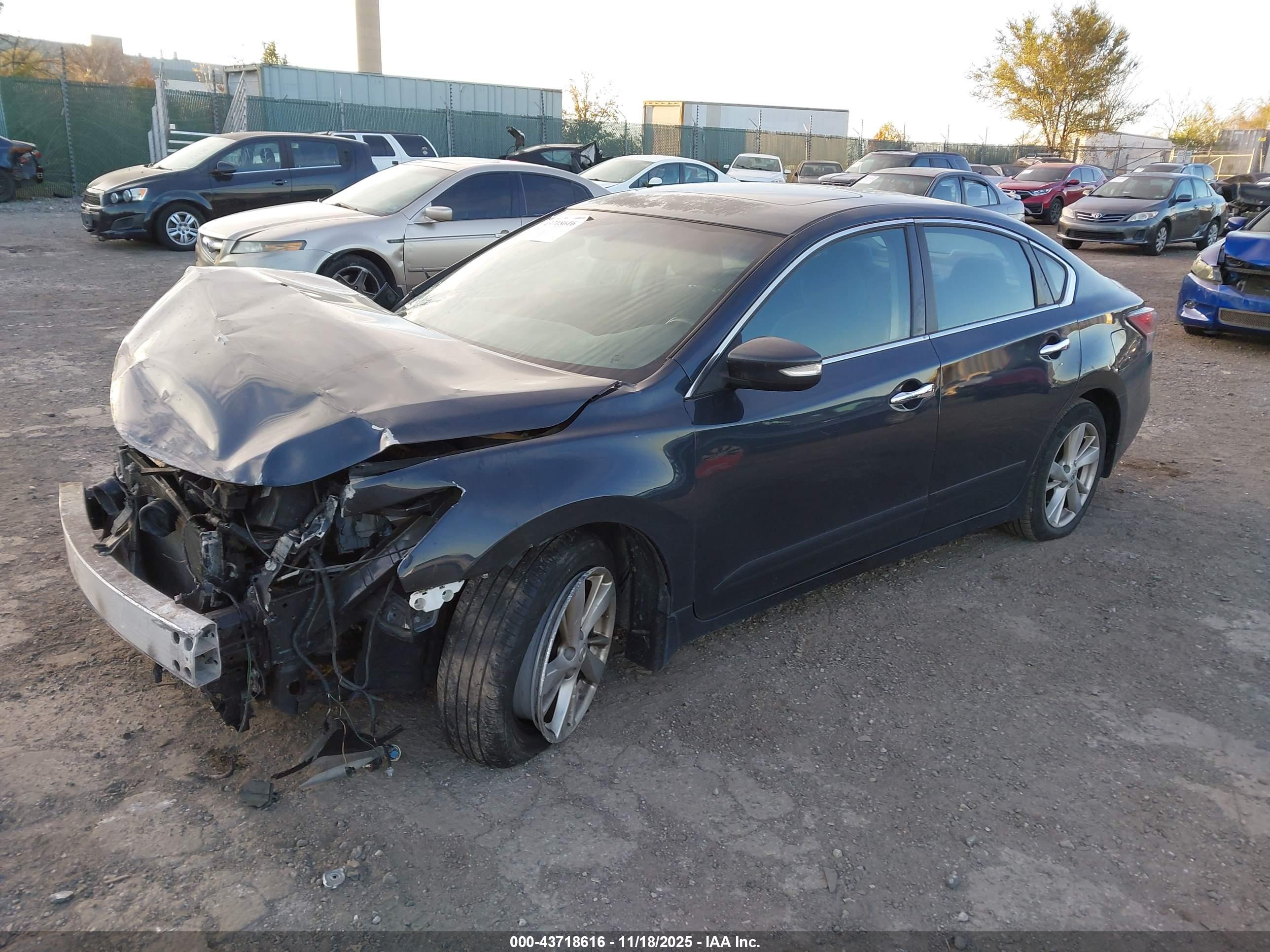 NISSAN ALTIMA image 2