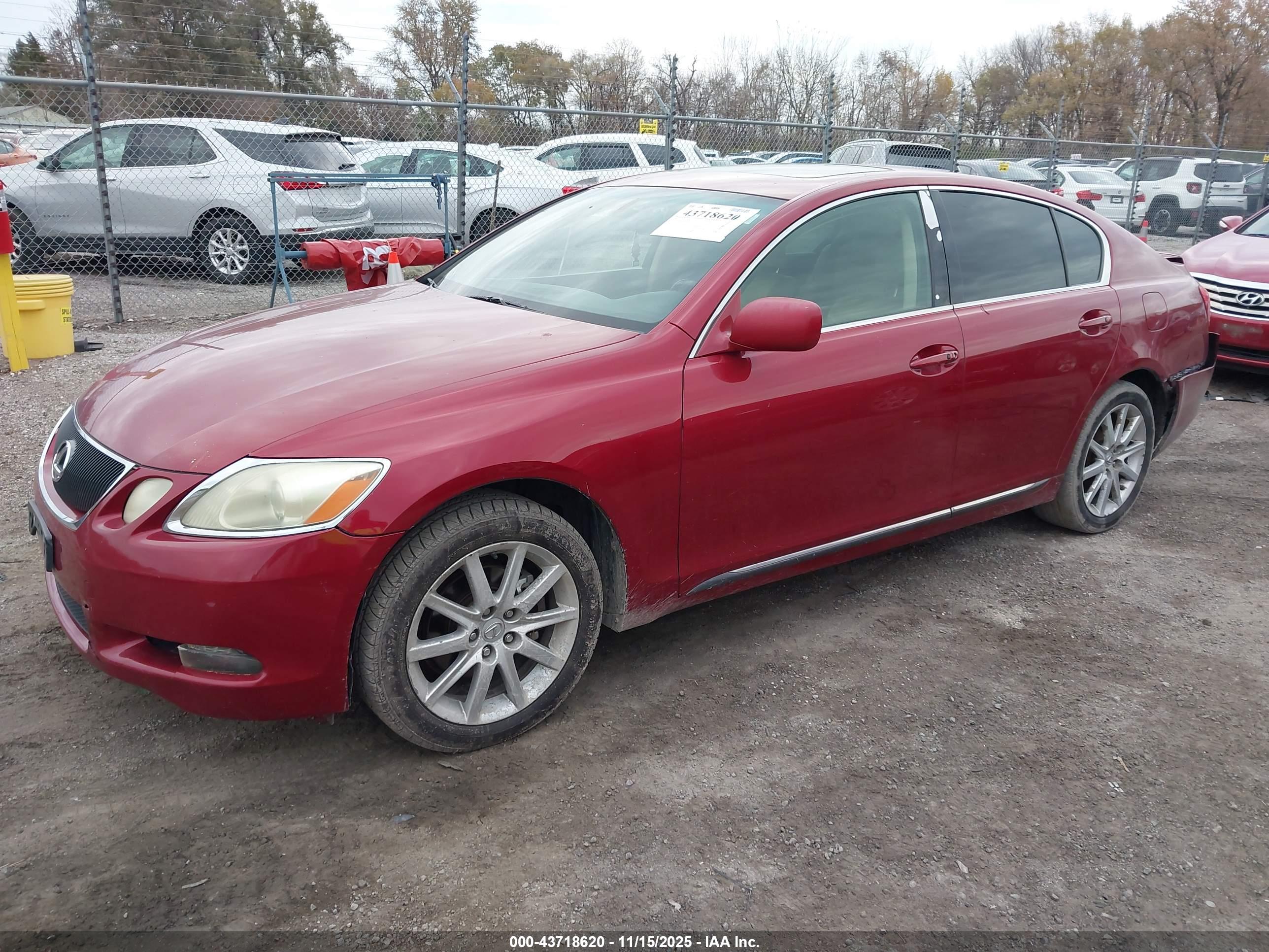 LEXUS GS image 2