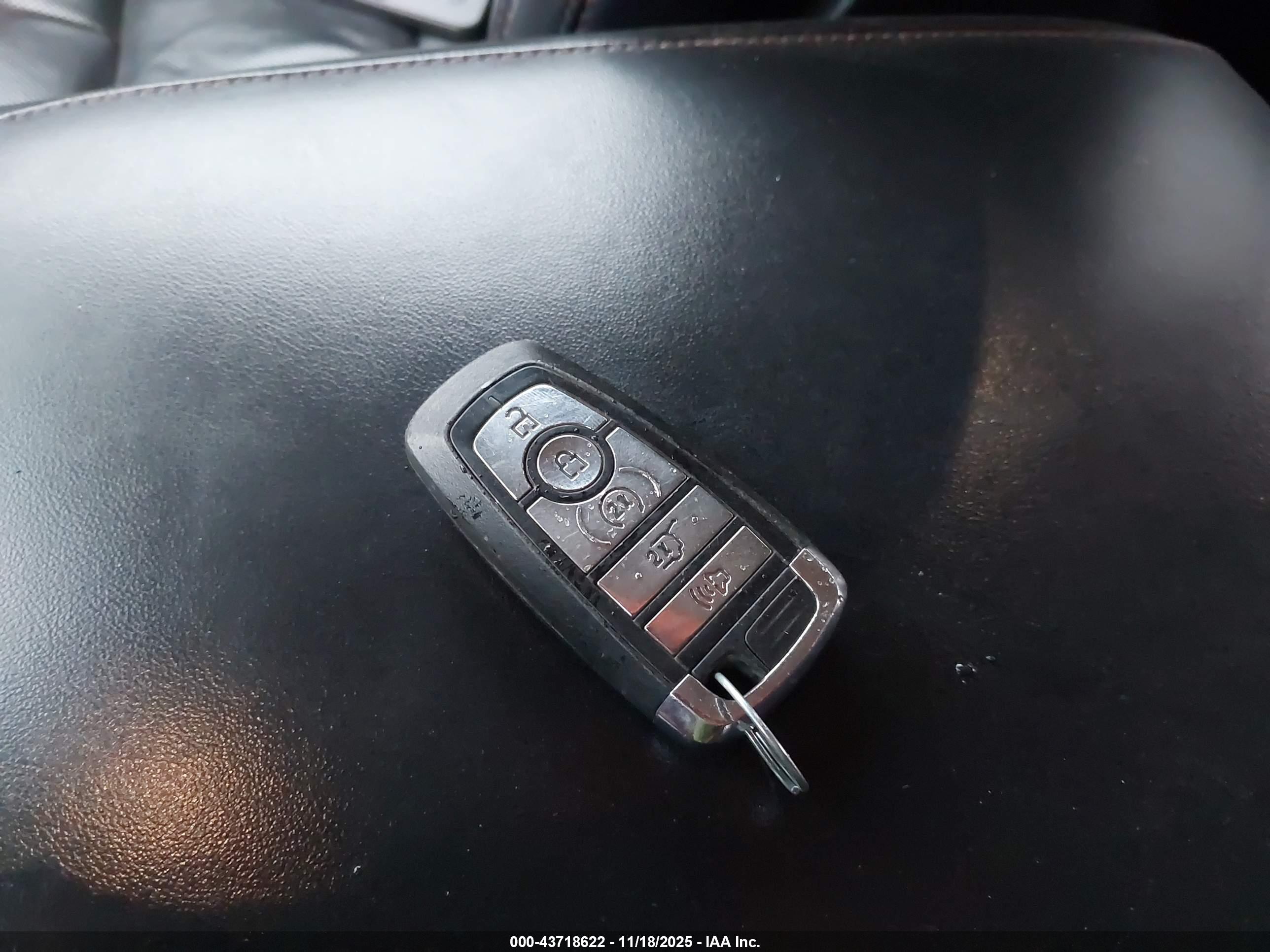 LINCOLN AVIATOR image 11